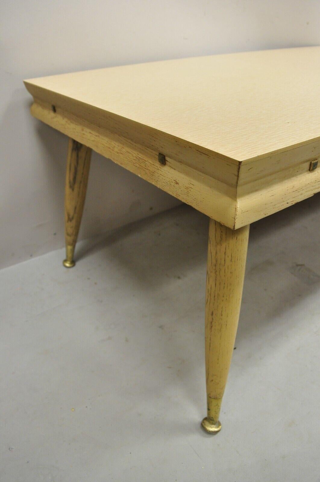 Mid-Century Modern Atomic Era Laminate & Wood Coffee Table Set, 3 Pc Set For Sale 1