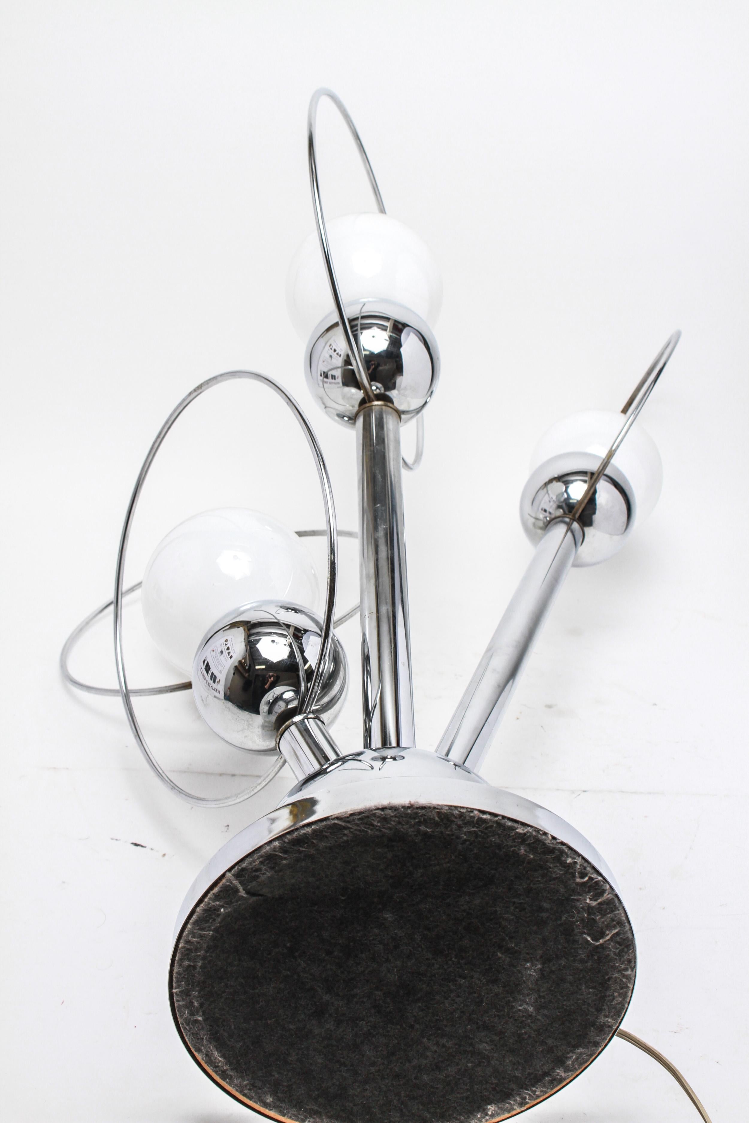 Mid-Century Modern Atomic Era Sputnik Table Lamp 2