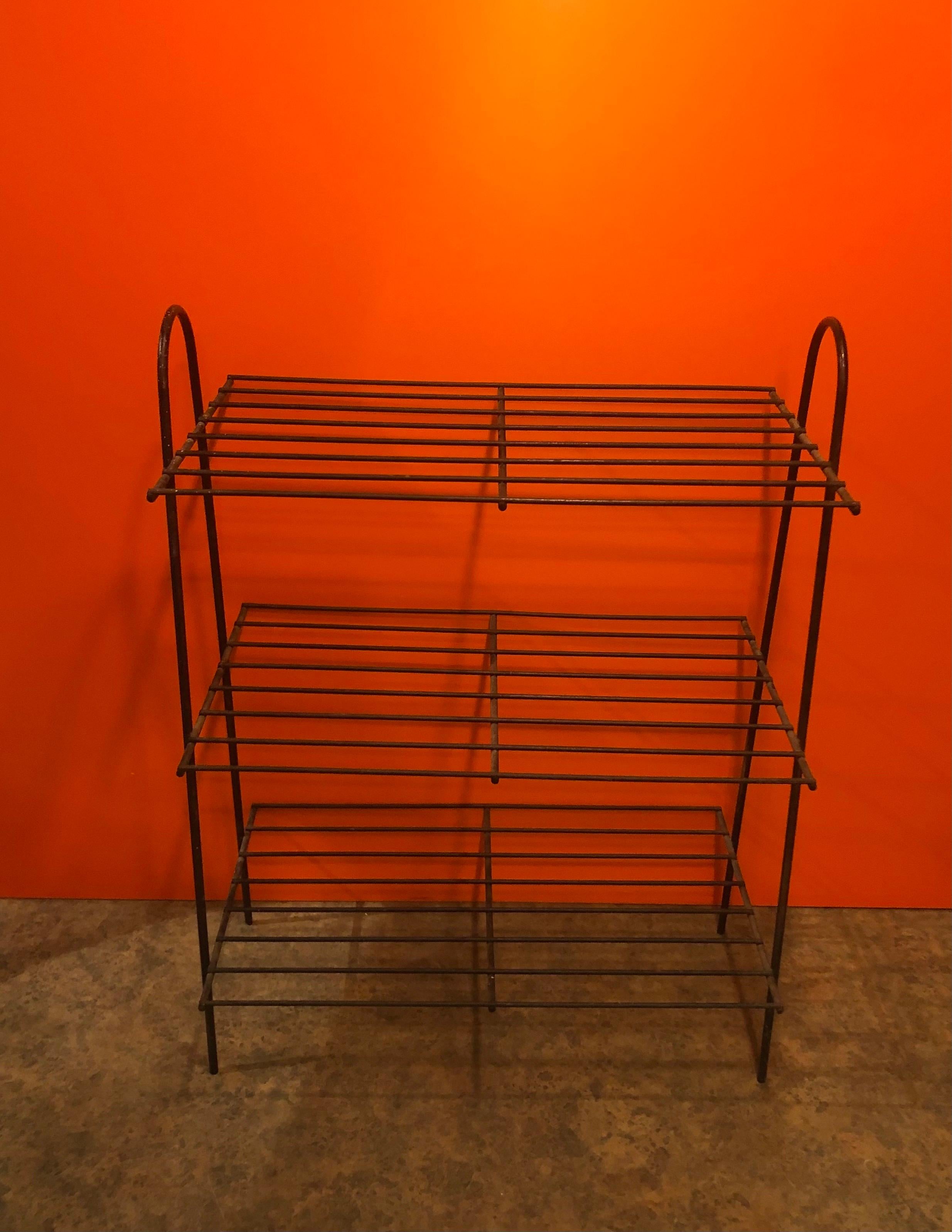 American Mid-Century Modern Atomic Iron Wire Book Shelf or Rack For Sale