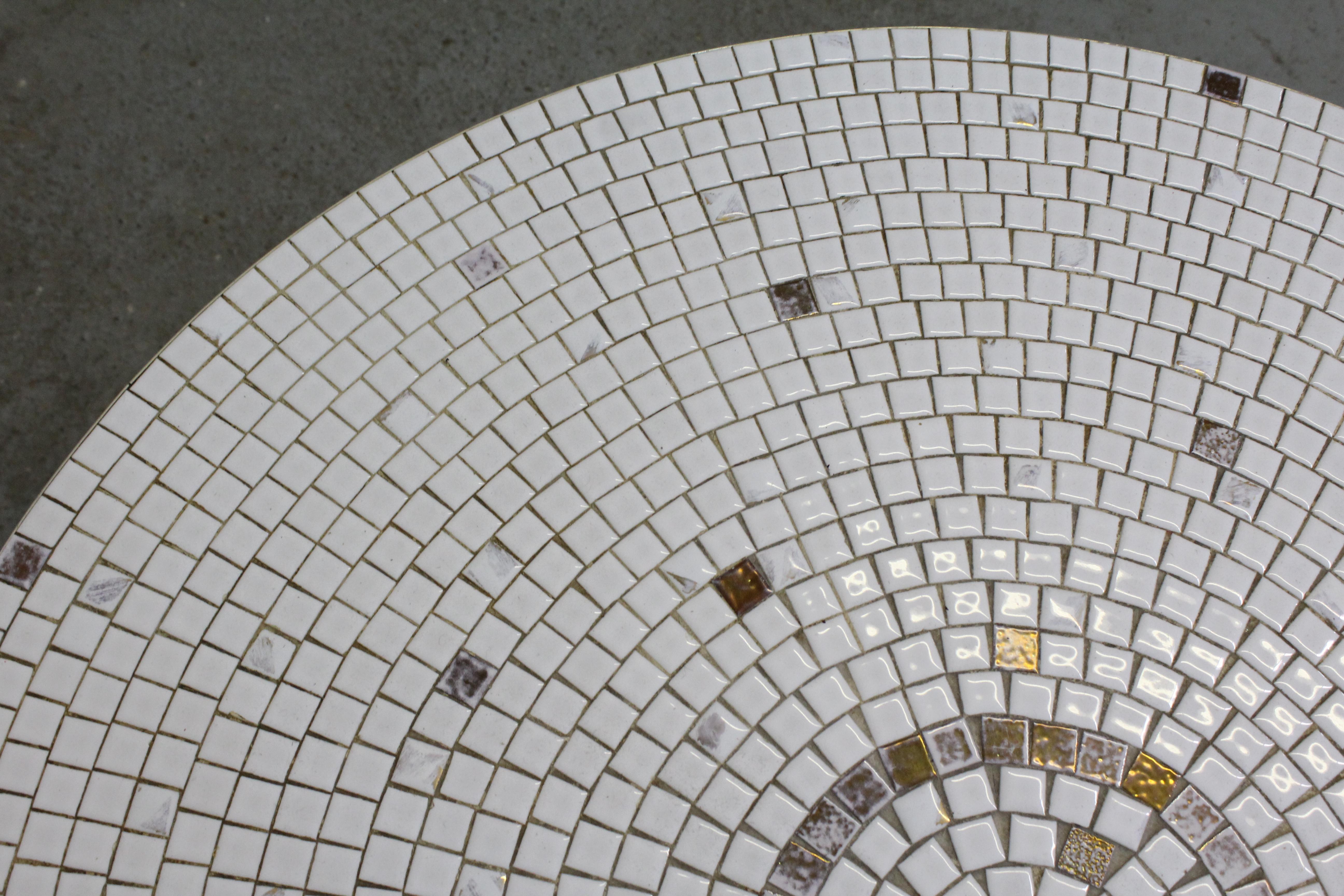 Mid-Century Modern Atomic Round Tile Top Coffee Table 1