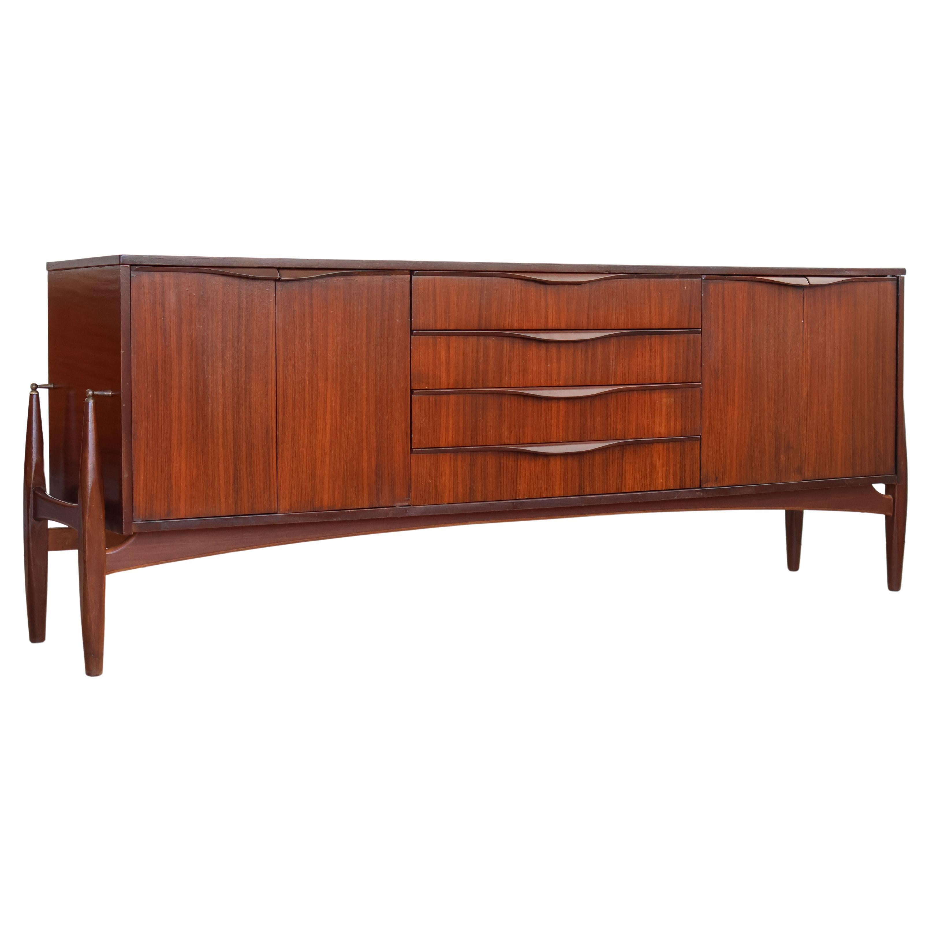 Modernes Atomic-Sideboard aus der Mitte des Jahrhunderts von Elliotts aus Newbury