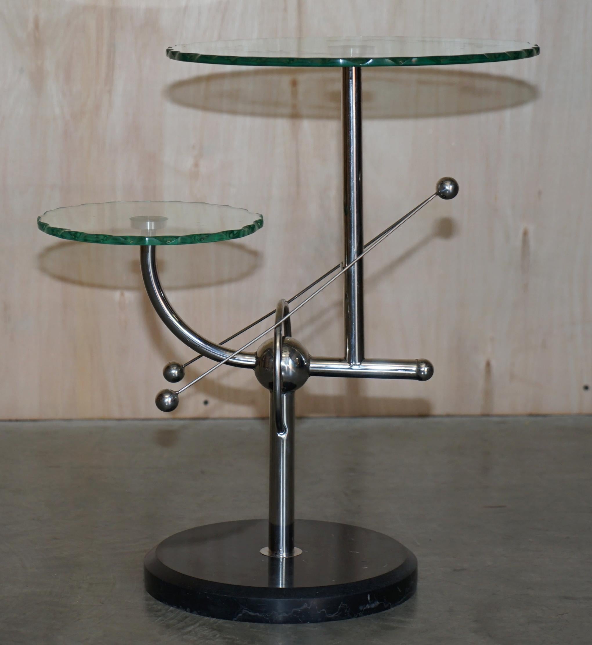Mid-Century Modern Atomic Space Age Chrome Glass & Marble Side End Lamp Table For Sale 10