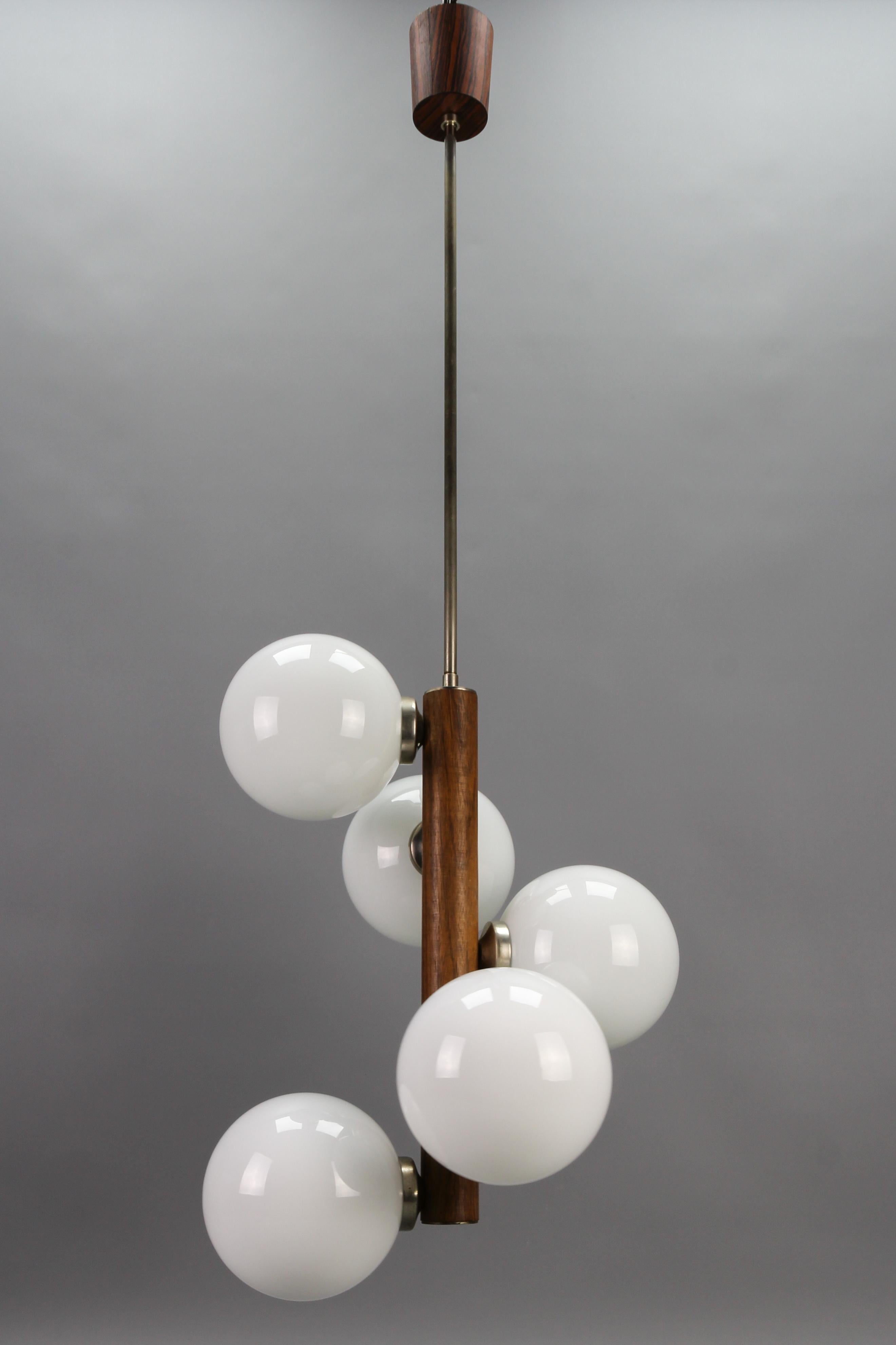 Metal Mid-Century Modern Atomic White Glass Globes Five-Light Pendant Lamp