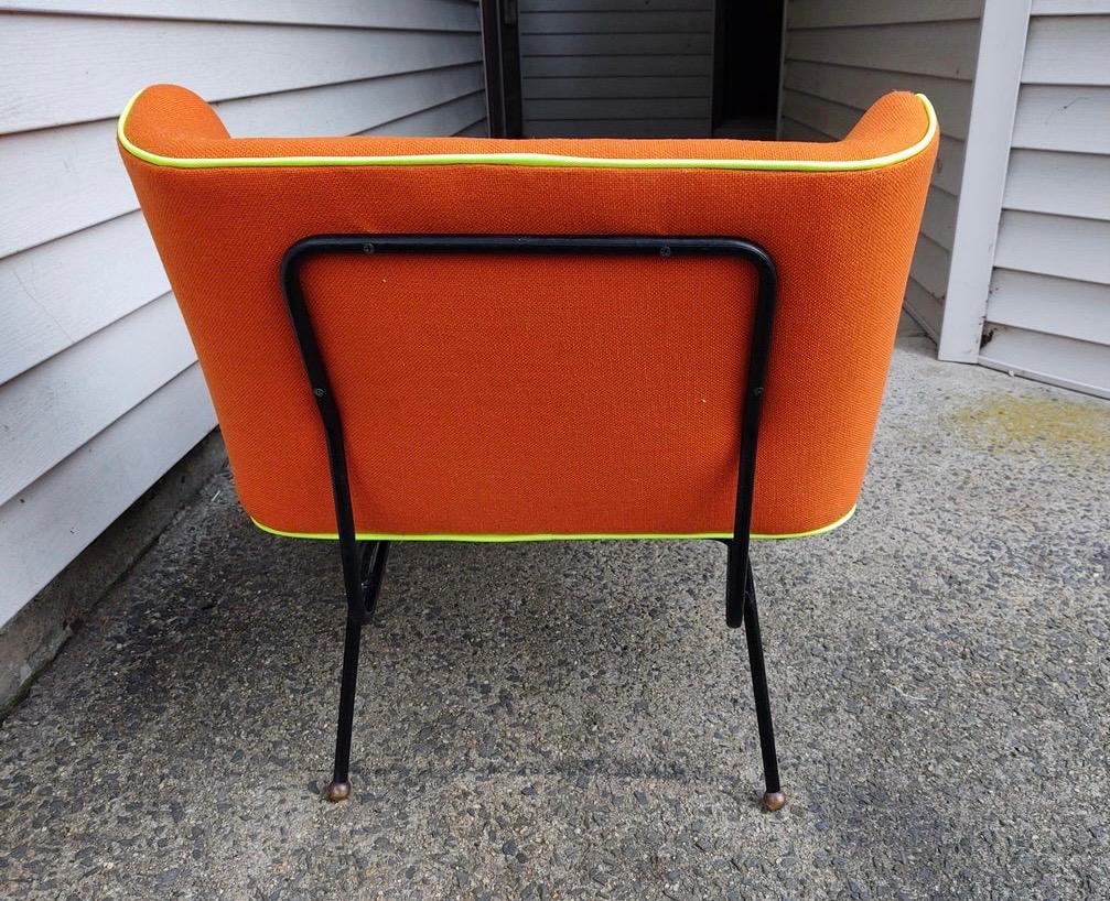 Steel Mid-Century Modern Attributed to Clifford Pascoe Chairs with New Knoll Fabric