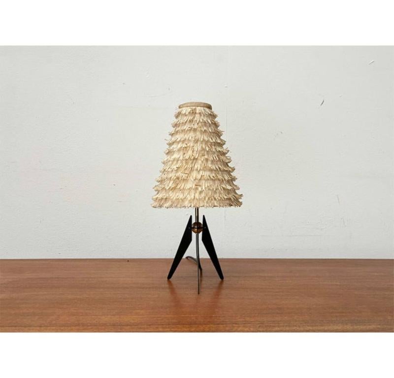 Mid-Century Modern Austrian Tripod Table Lamp with Bast Screen, 1960s For Sale 11