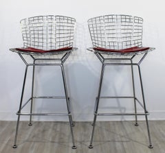 Mid-Century Modern Authentic Knoll Pair of Chrome Metal Wire Bar Stools, 1970s
