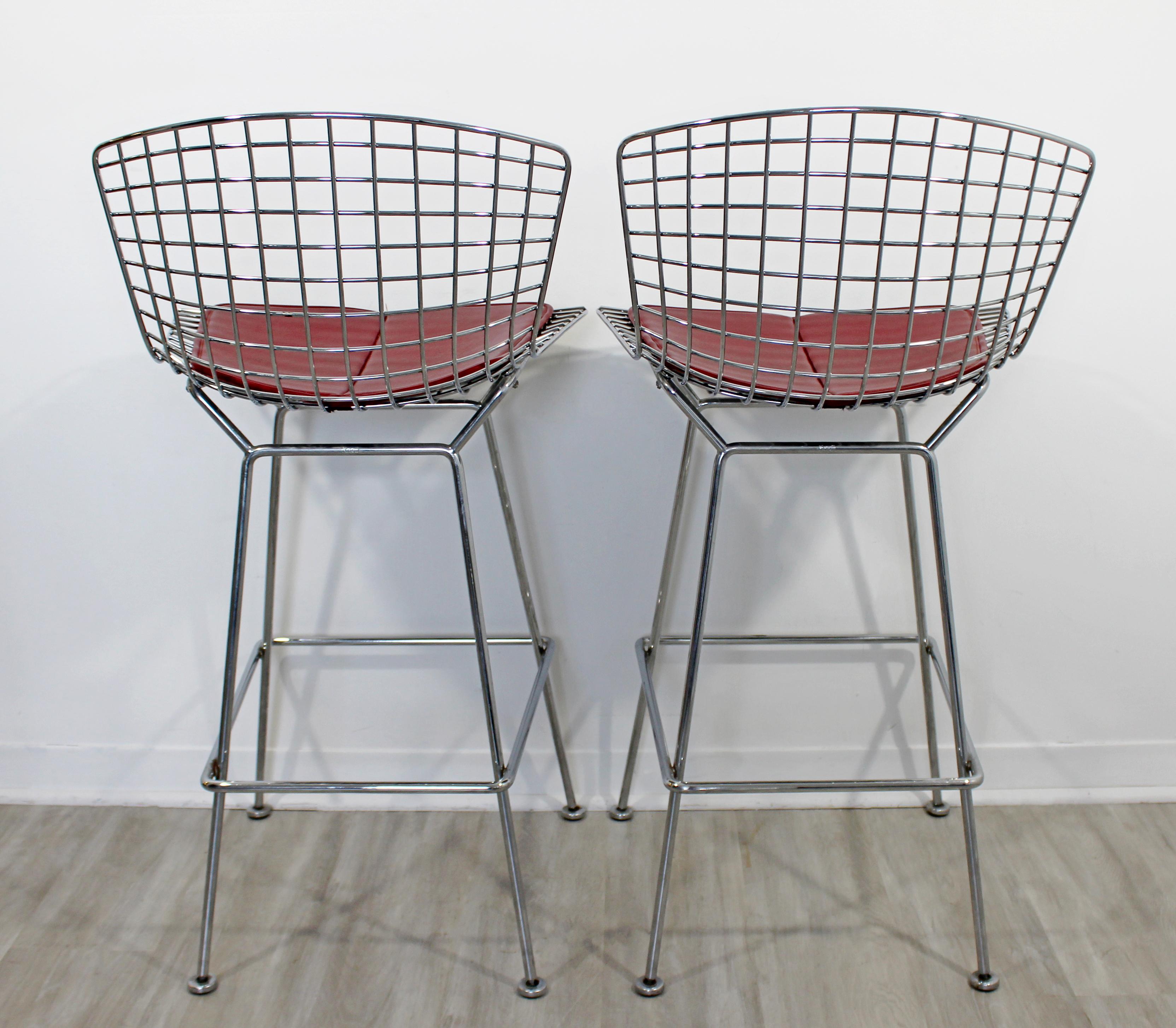 Mid-Century Modern Authentic Knoll Pair of Chrome Metal Wire Bar Stools, 1970s 2