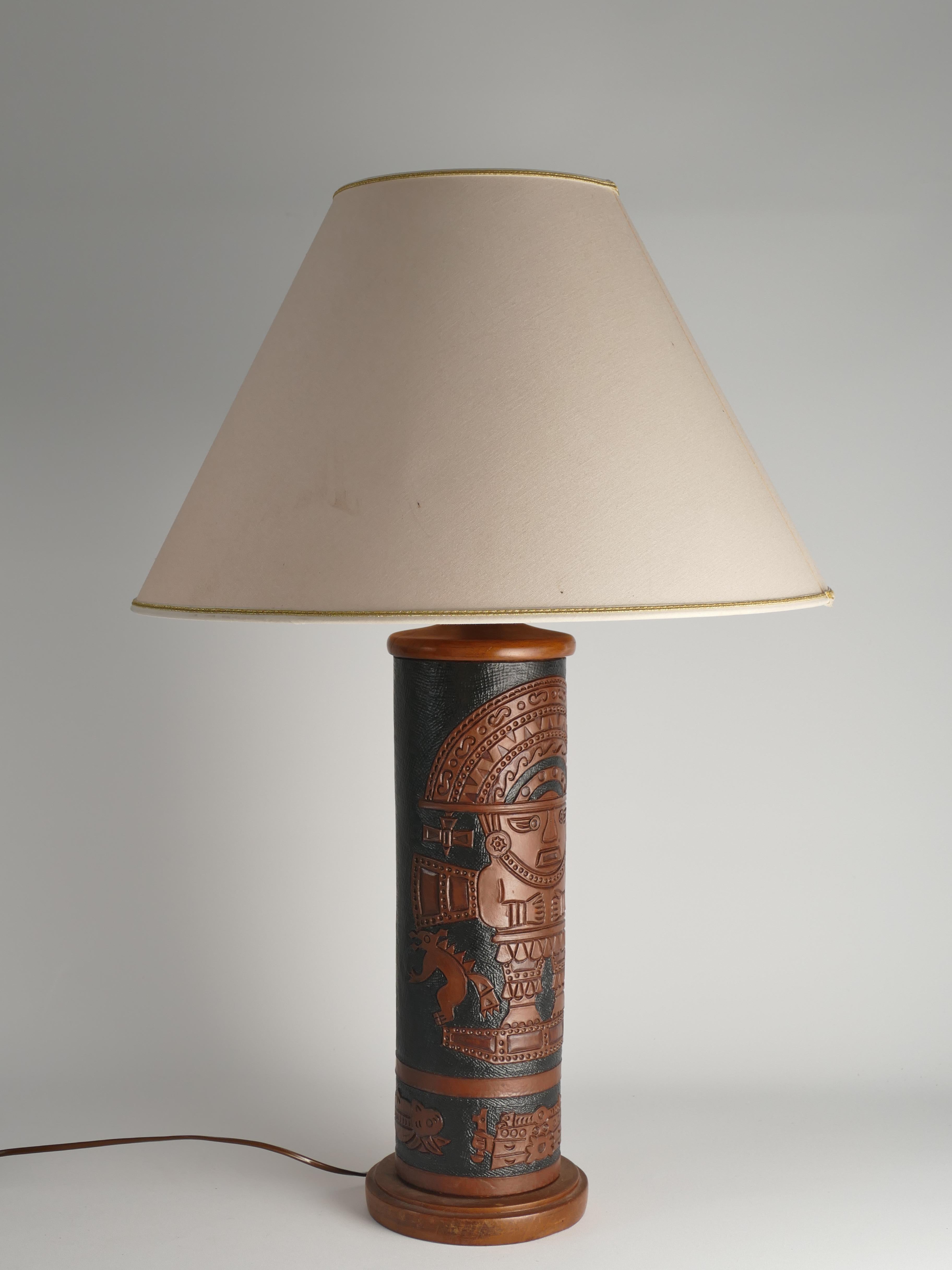 Mid-Century Modern Aztec Motif Hand Tooled Leather Table Lamp For Sale 3