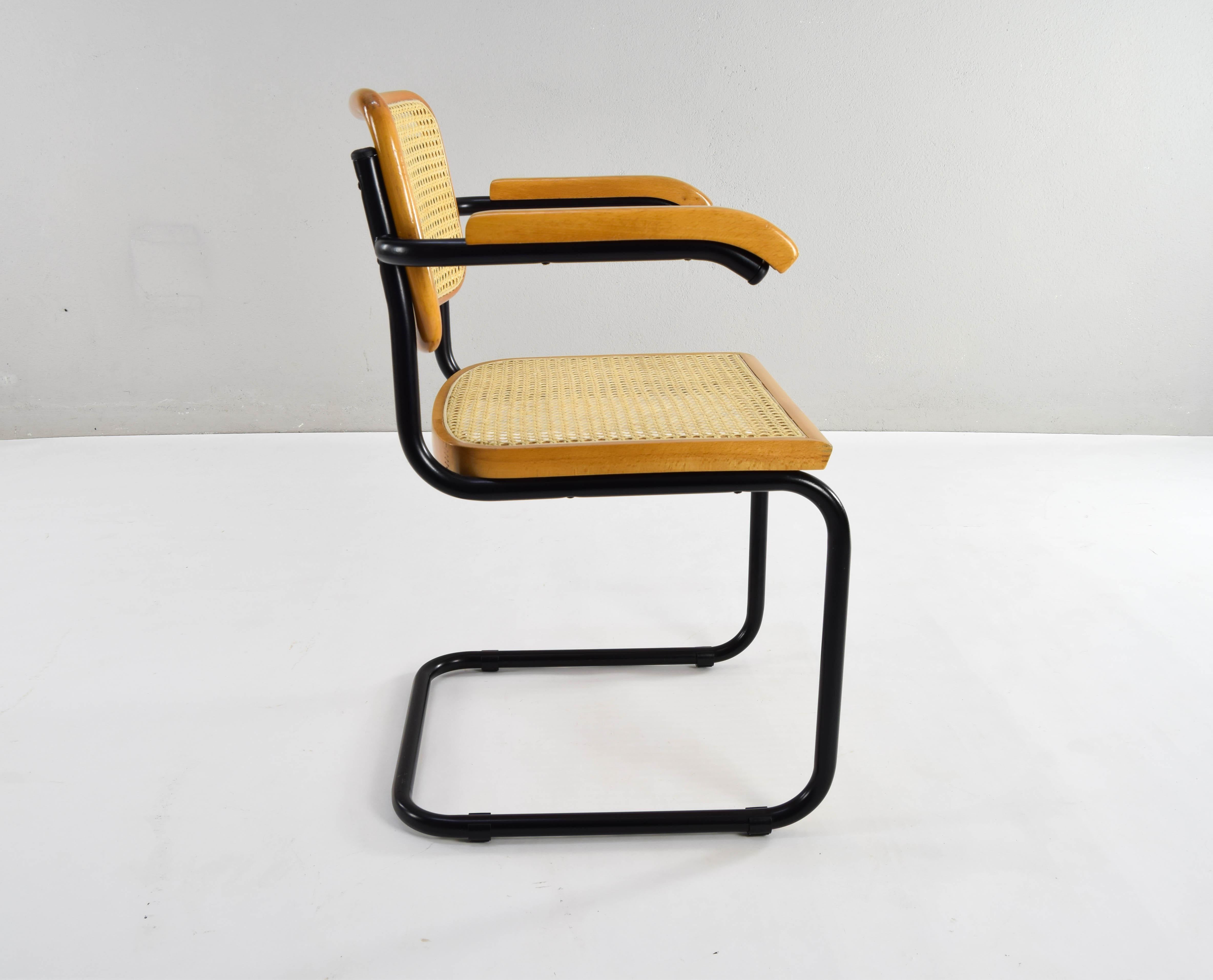Mid Century Modern B64 Black and Beech Marcel Breuer Cesca Chair Italy 70s For Sale 1