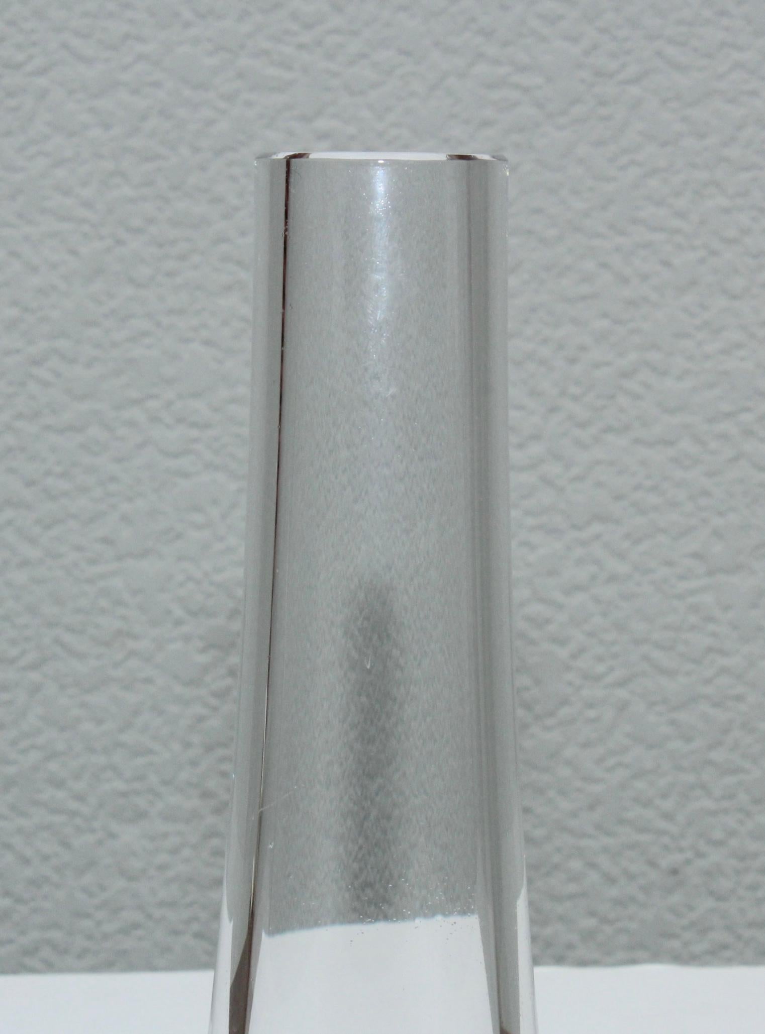 Mid-Century Modern Vase en verre Baccarat moderne du milieu du siècle dernier en vente