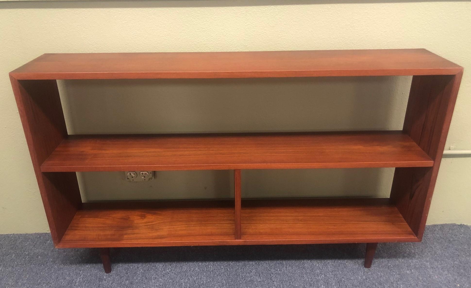 Canadian Mid-Century Modern Backless Low Profile Teak Bookcase with Tapered Legs
