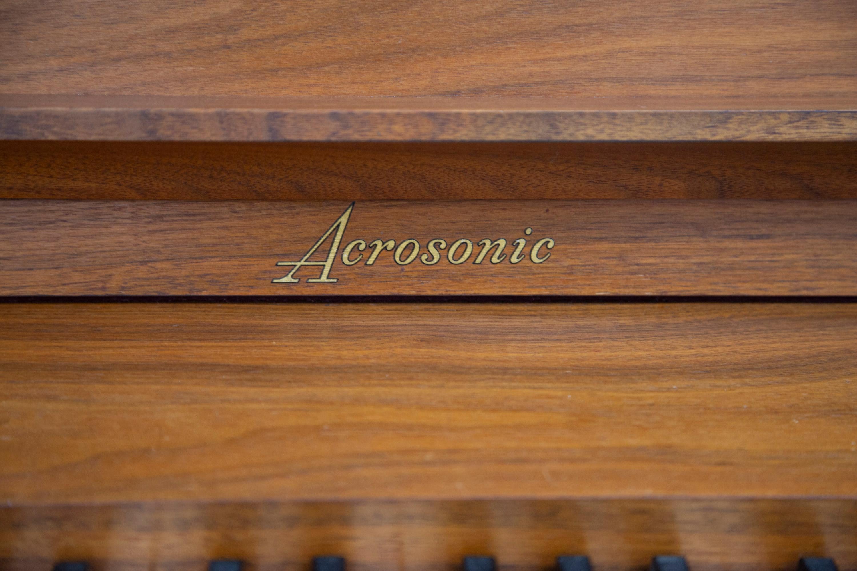 XX secolo Pianoforte Baldwin Acrosonic di metà secolo in noce e canne, anni '60