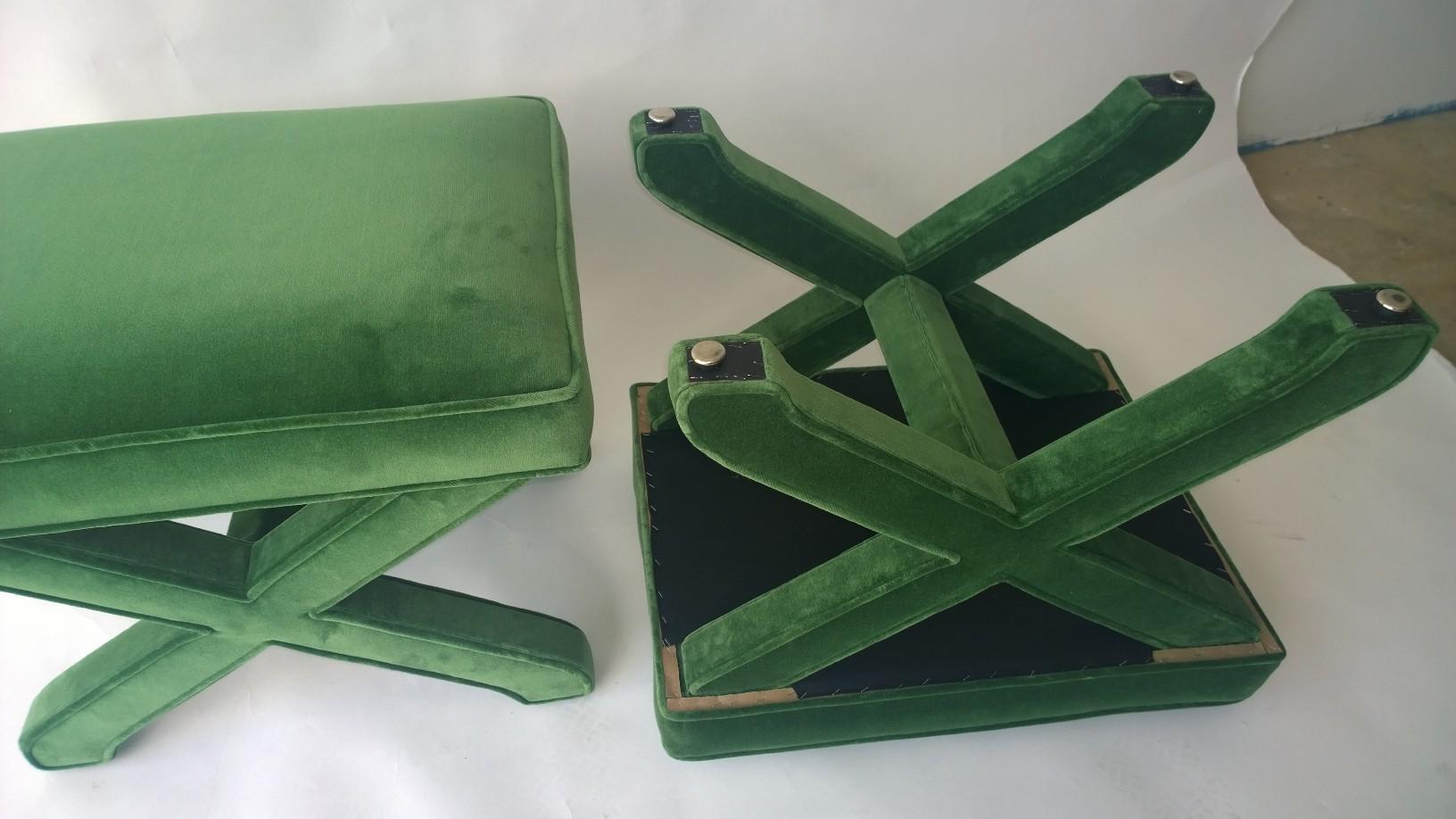 2 Mid-Century Modern Baldwin/ Baughman Style X Benches in Emerald Green Velvet In Good Condition For Sale In Houston, TX