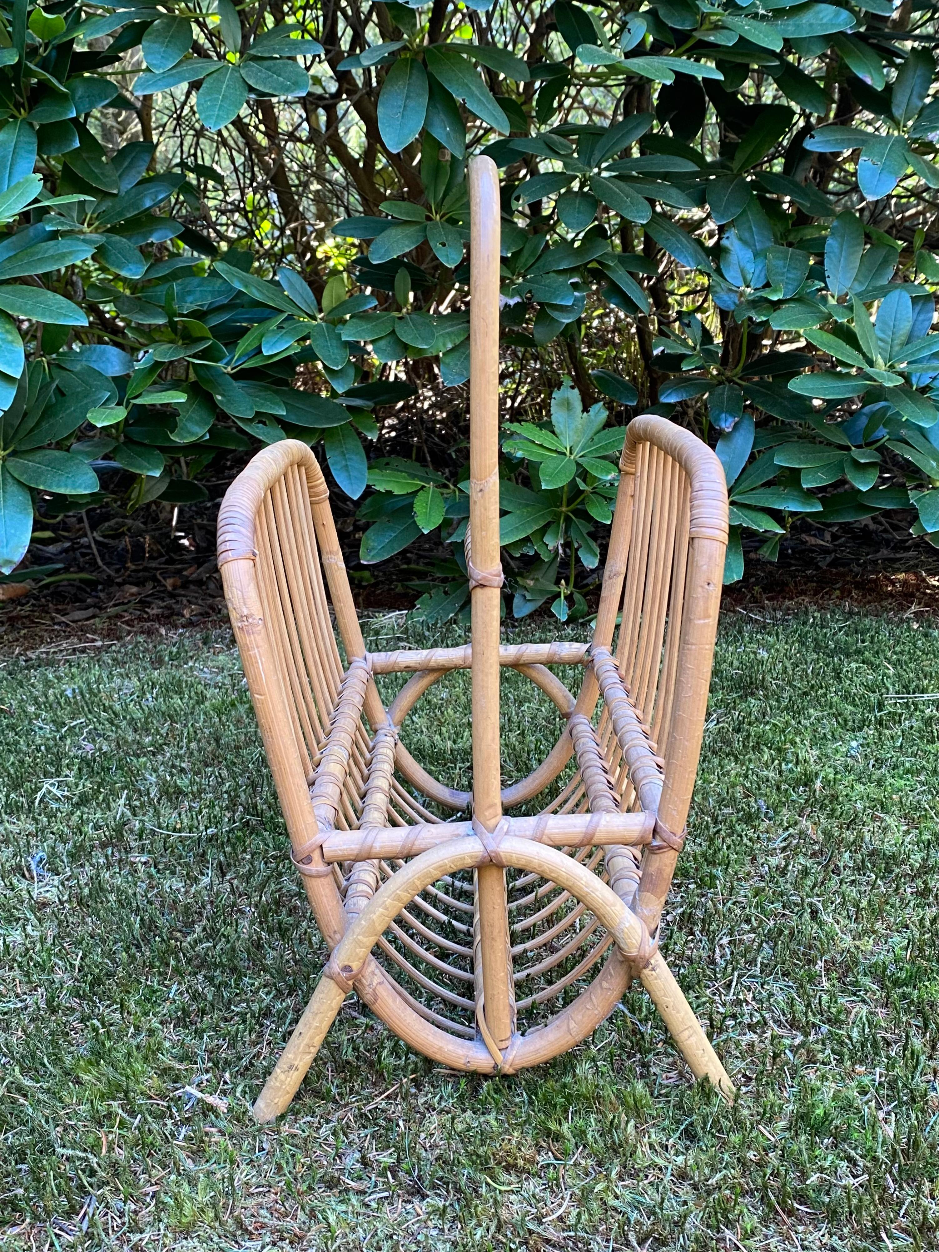 20th Century Mid-Century Modern Bamboo and Rattan Magazine Holder 1960's For Sale
