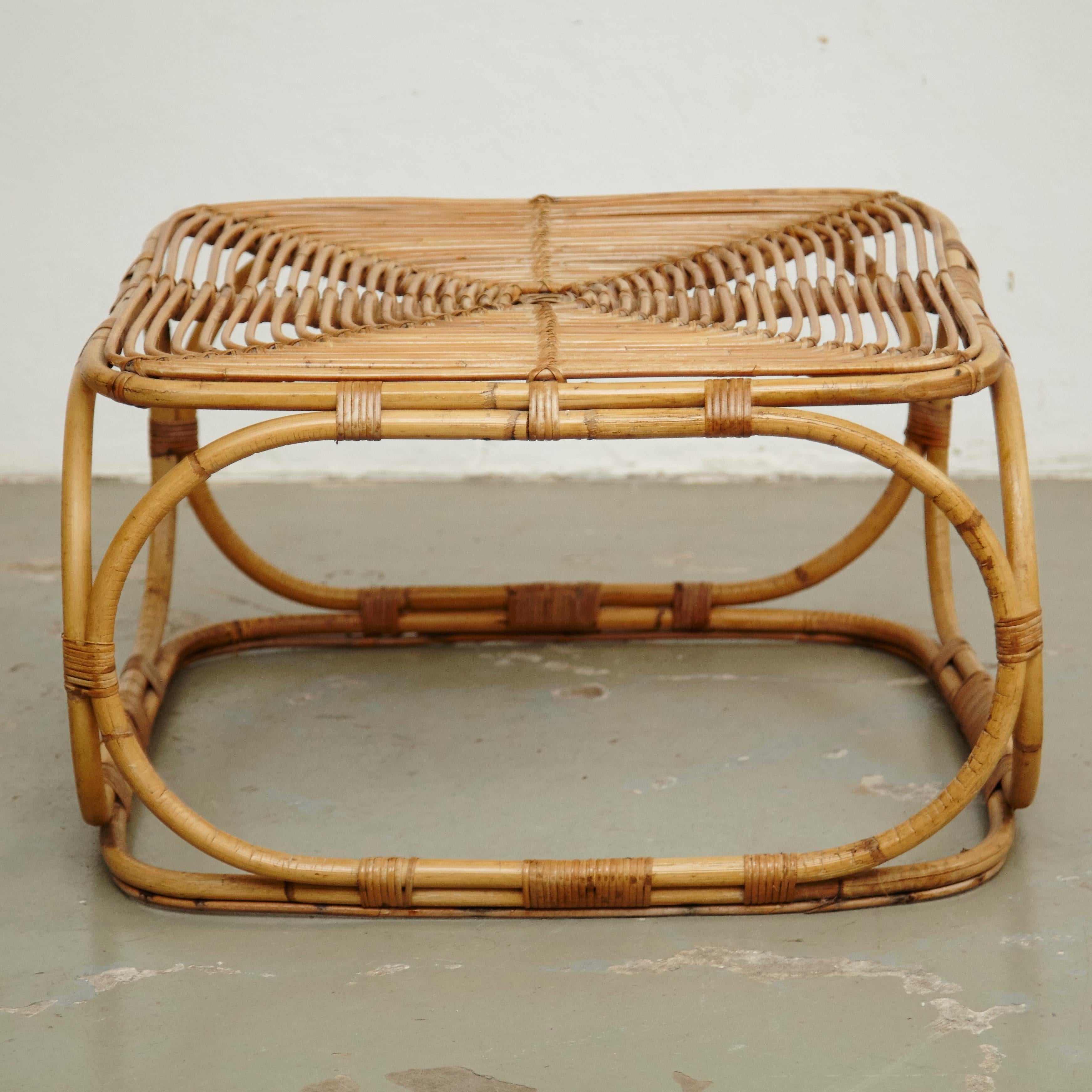 Mid-Century Modern Bamboo and Rattan Side Table, circa 1960 In Good Condition In Barcelona, Barcelona