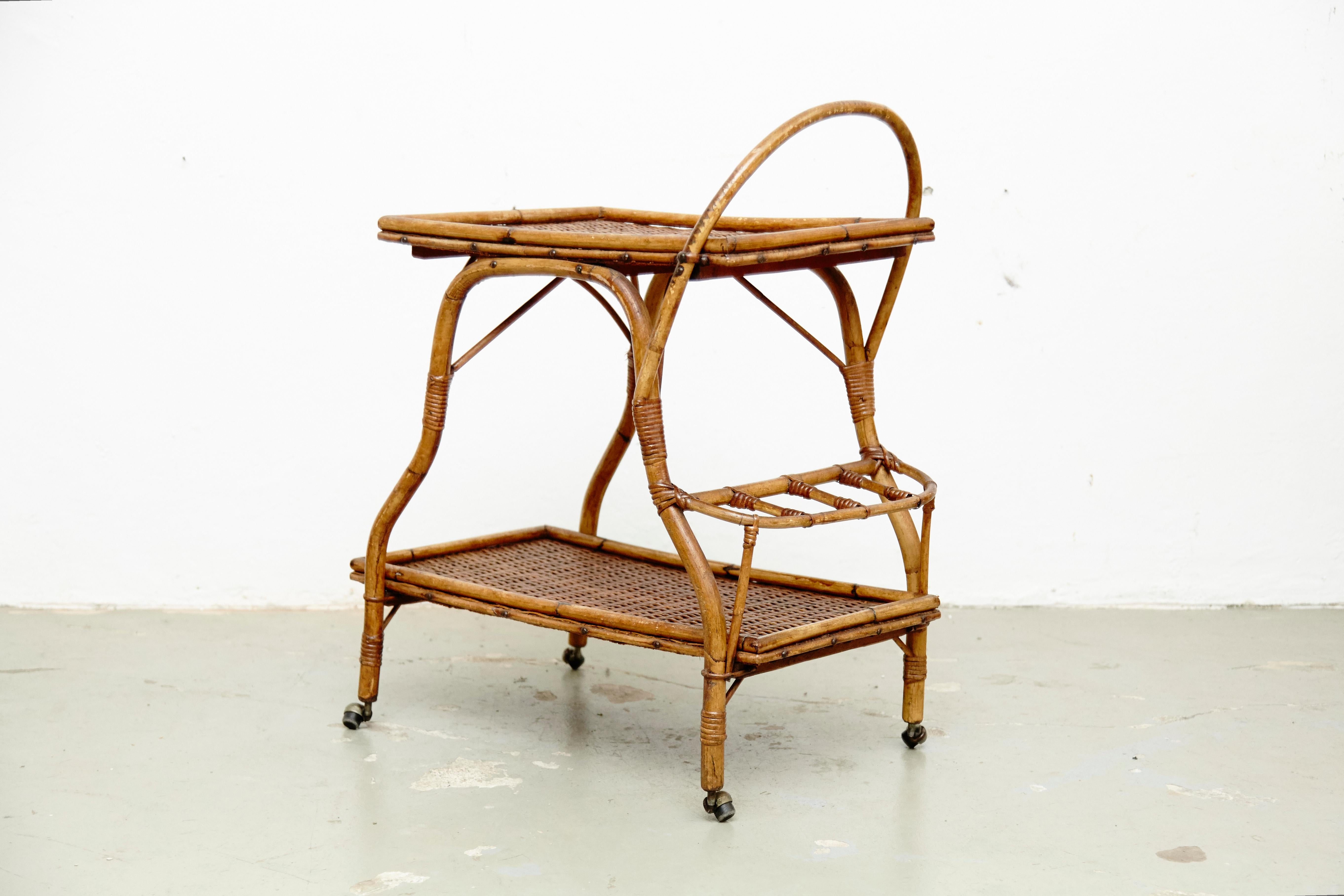 Mid-Century Modern Bamboo and Rattan Trolley Table, circa 1960 4