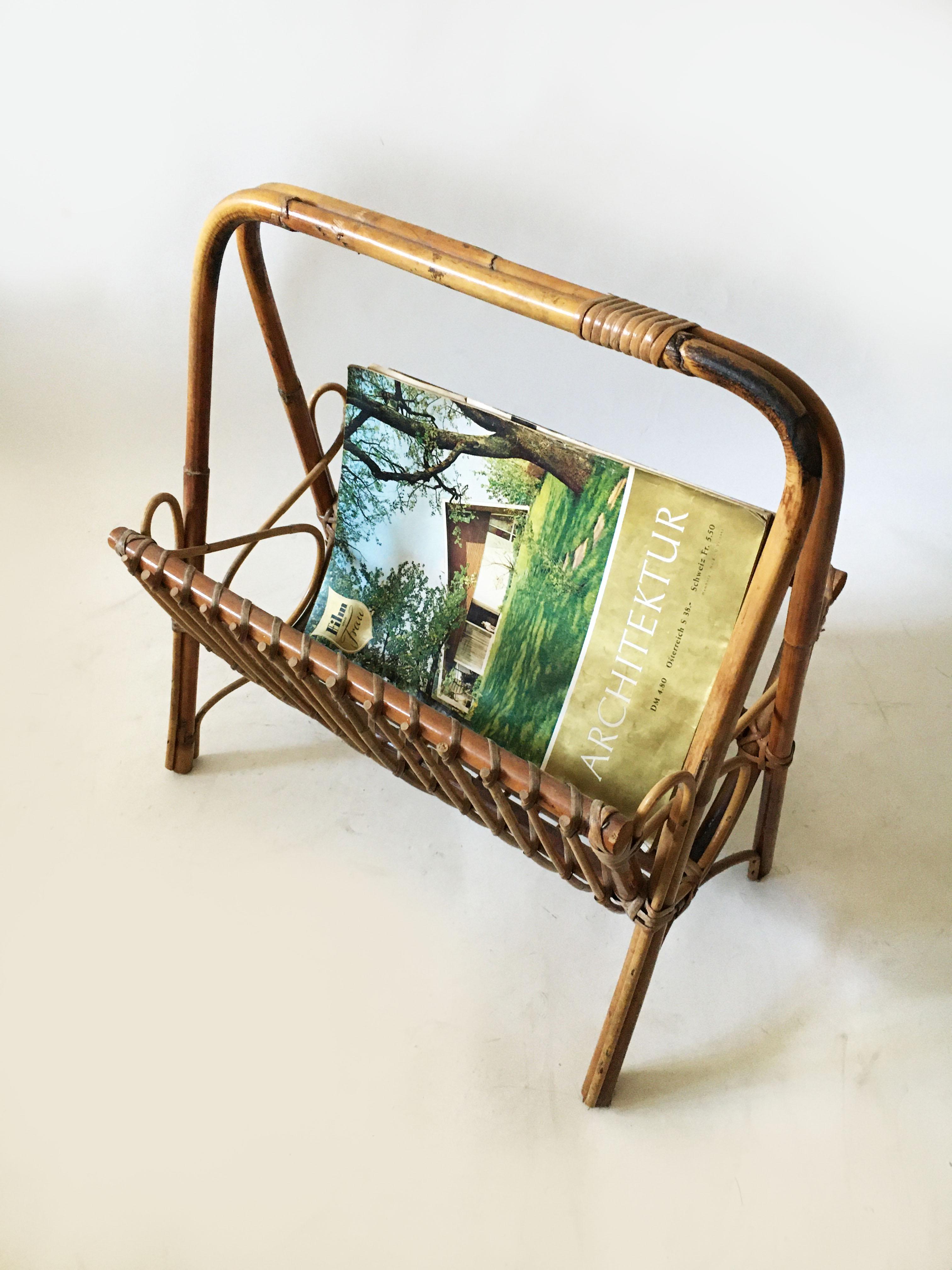 Mid-Century Modern Bamboo Magazine Stand, Italy, 1970s For Sale 3