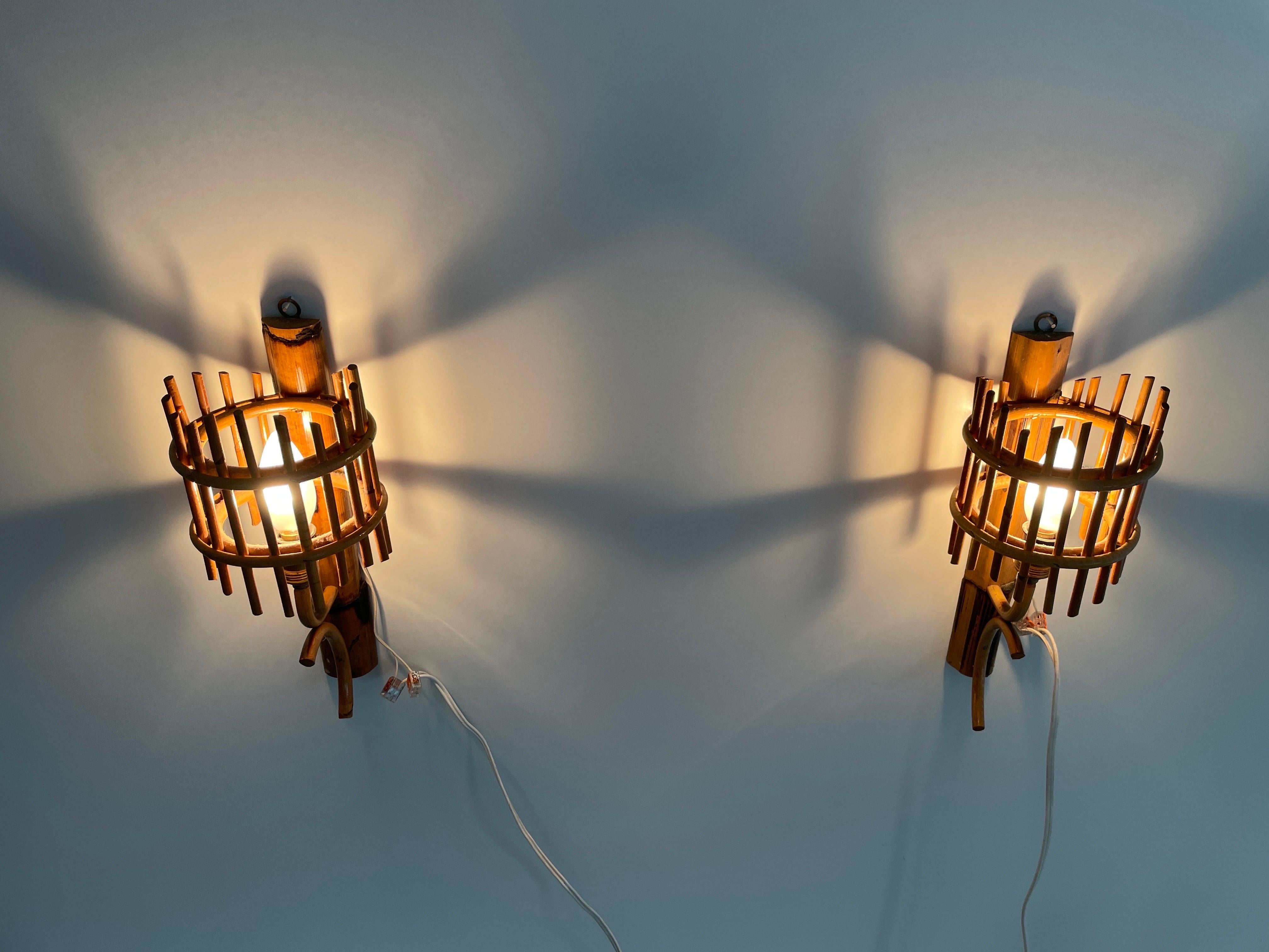 Mid-Century Modern Bamboo Pair of Wall Lamps, 1950s, Italy For Sale 7