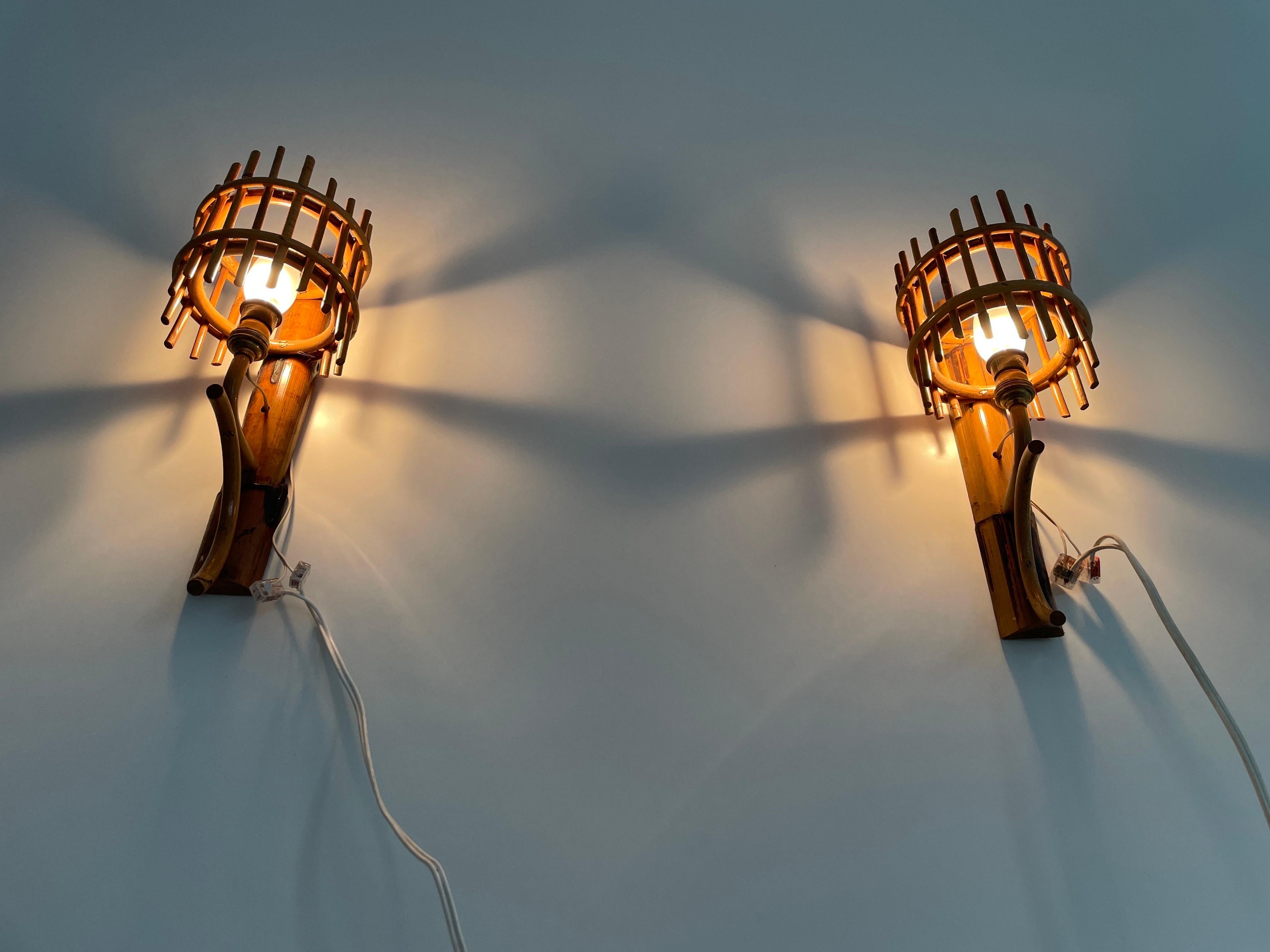 Mid-Century Modern Bamboo Pair of Wall Lamps, 1950s, Italy For Sale 8