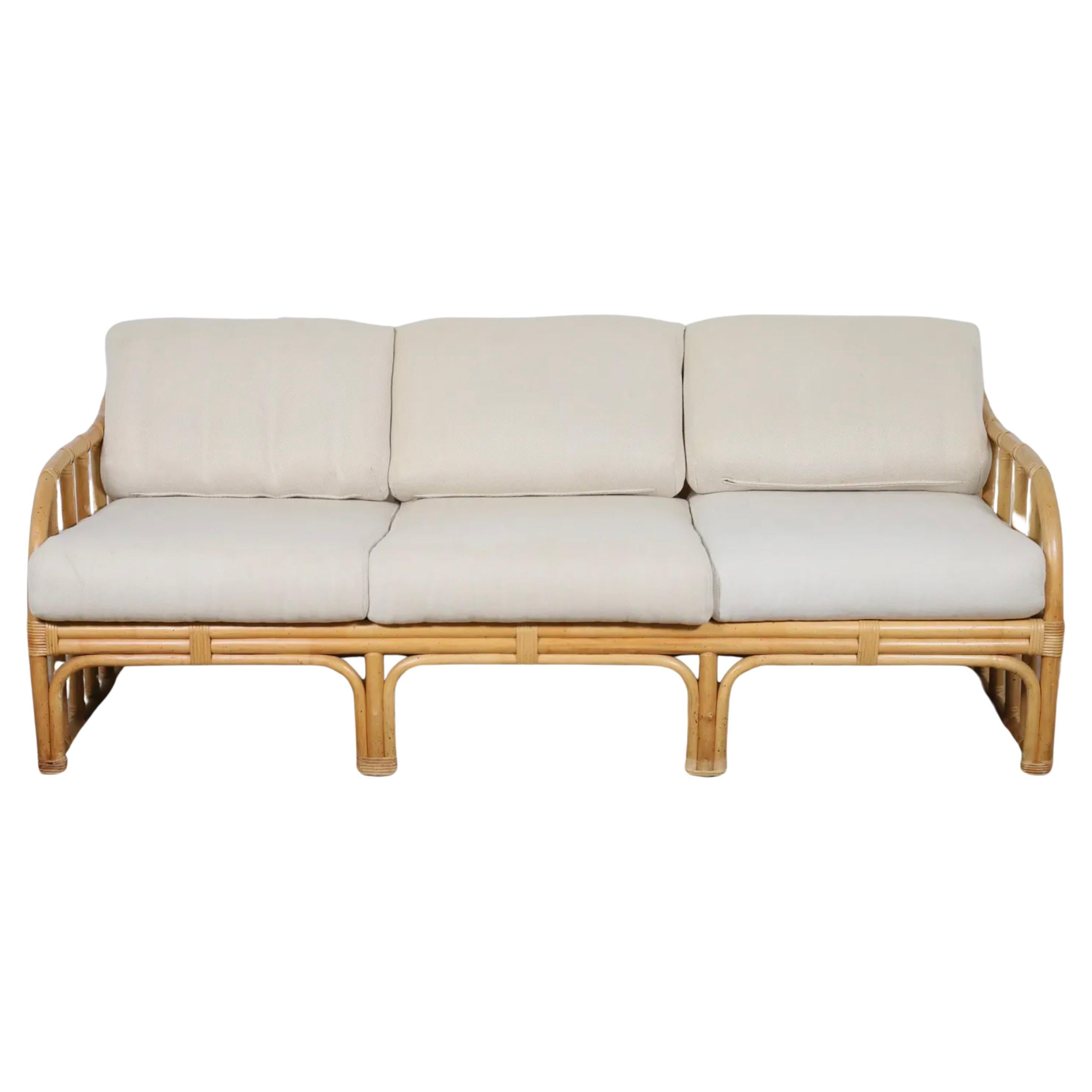 Modernes 3-Sitz-Sofa aus Bambus-Rattan von Ficks Reed aus der Mitte des Jahrhunderts