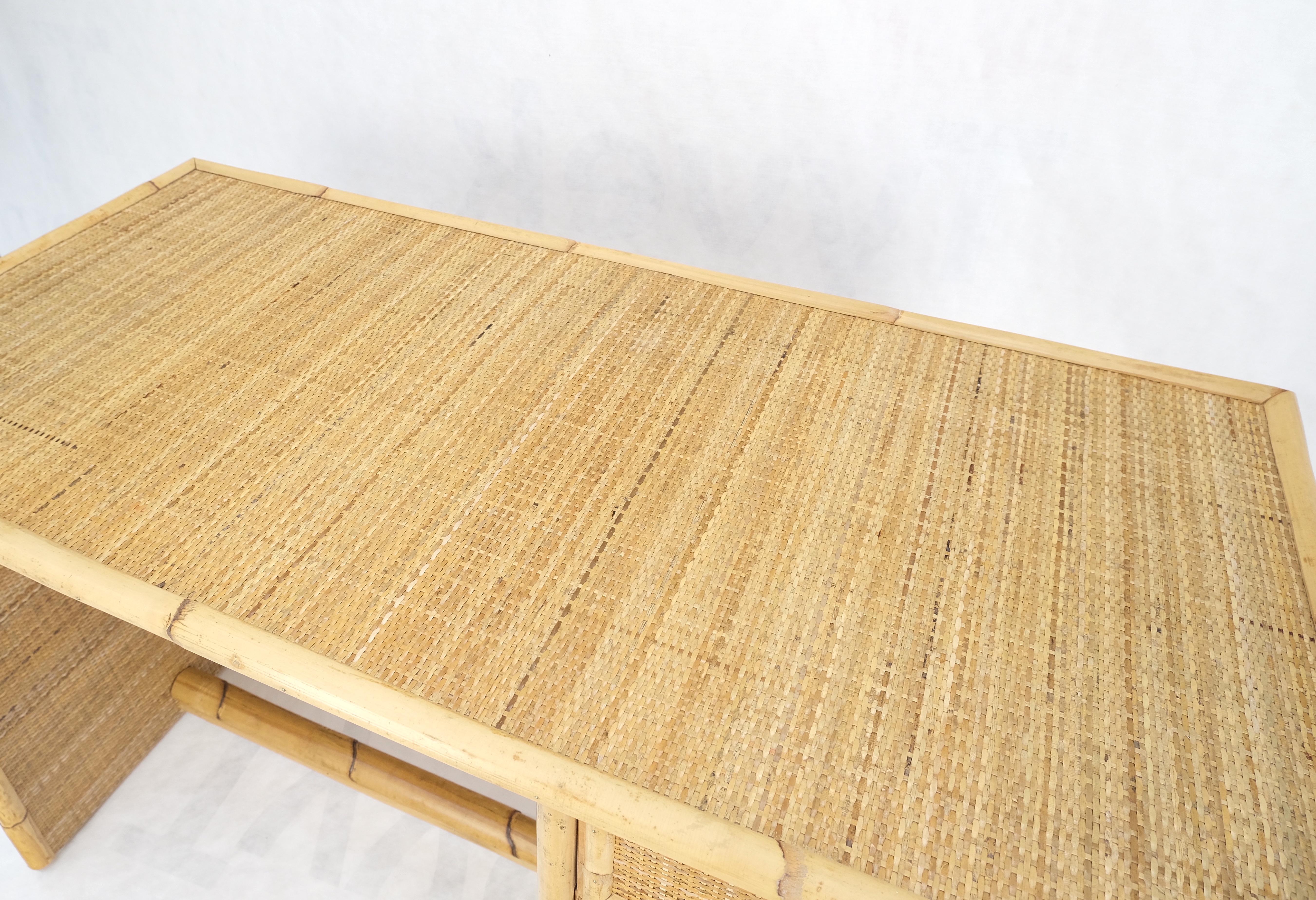 Mid-Century Modern Bamboo Rattan Cane Two Drawers Brass Pulls Decorative Desk  For Sale 2