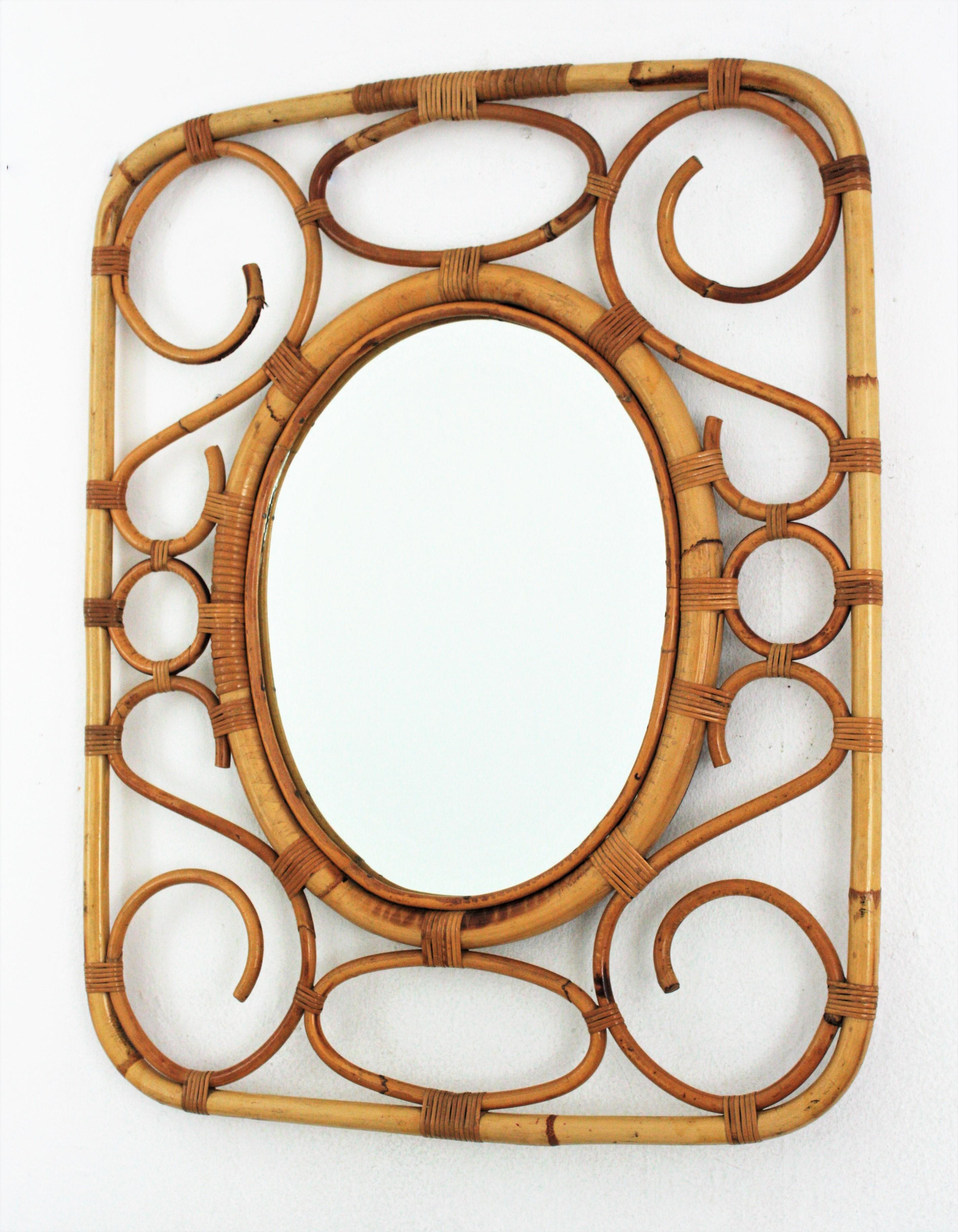 Rotin Miroir rectangulaire en bambou et rotin, moderne du milieu du siècle dernier