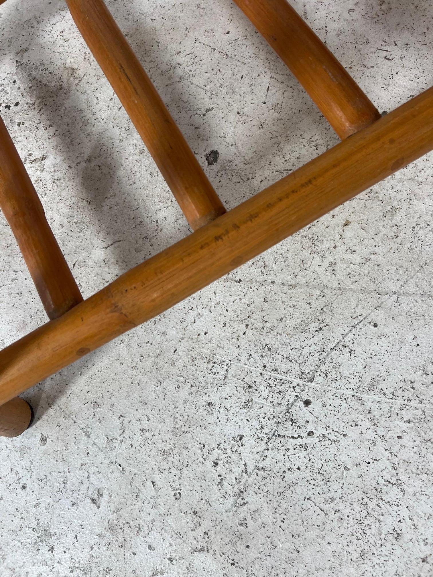 Mid Century Modern Bamboo Rattan Side Step Table Set In Good Condition For Sale In Atlanta, GA