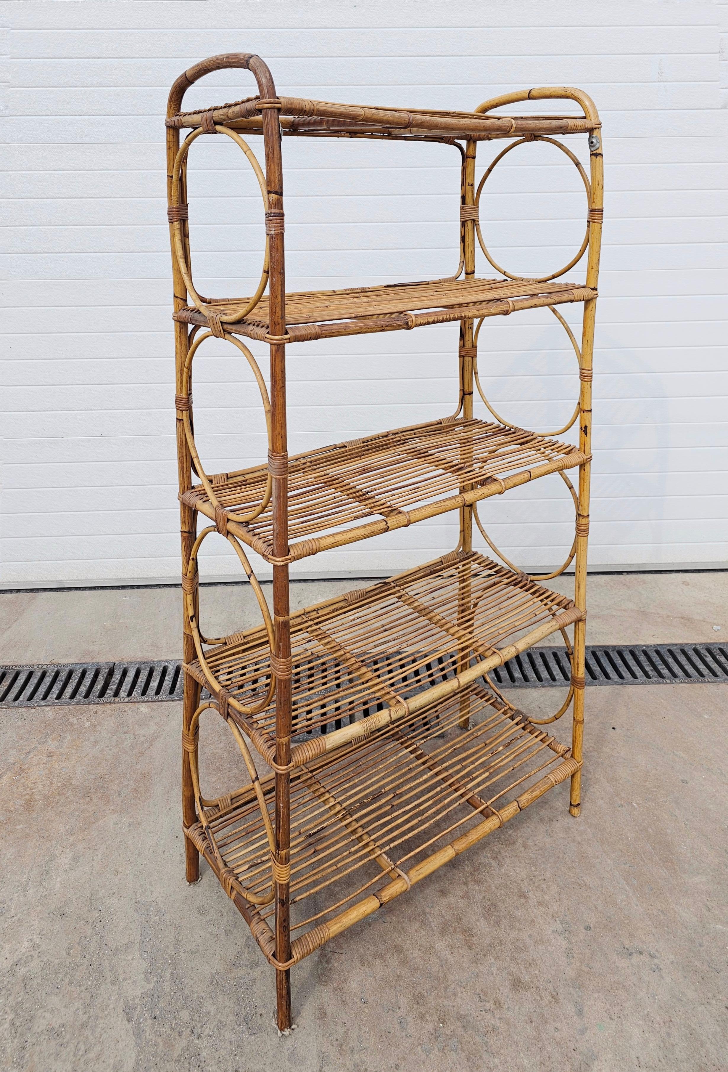 Scaffali in bambù del Mid Century Modern, Libreria o Etagere, Italia 1960 In condizioni buone in vendita a Beograd, RS