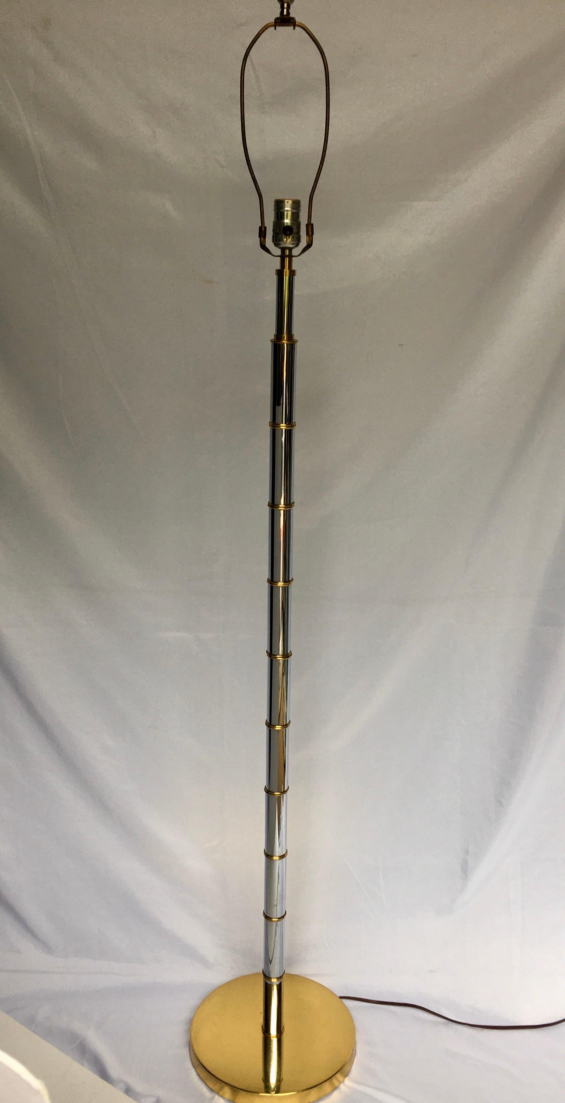 Mid-Century Modern Bamboo Style Chrome and Brass Floor Lamp, 1970s In Good Condition For Sale In Lambertville, NJ