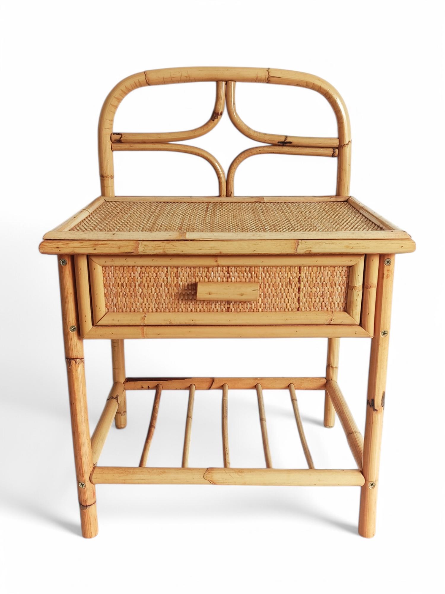 Französischer Riviera-Beistelltisch oder Nachttisch aus Bambus und Rattan, Spanien, 1960er Jahre im Angebot 5