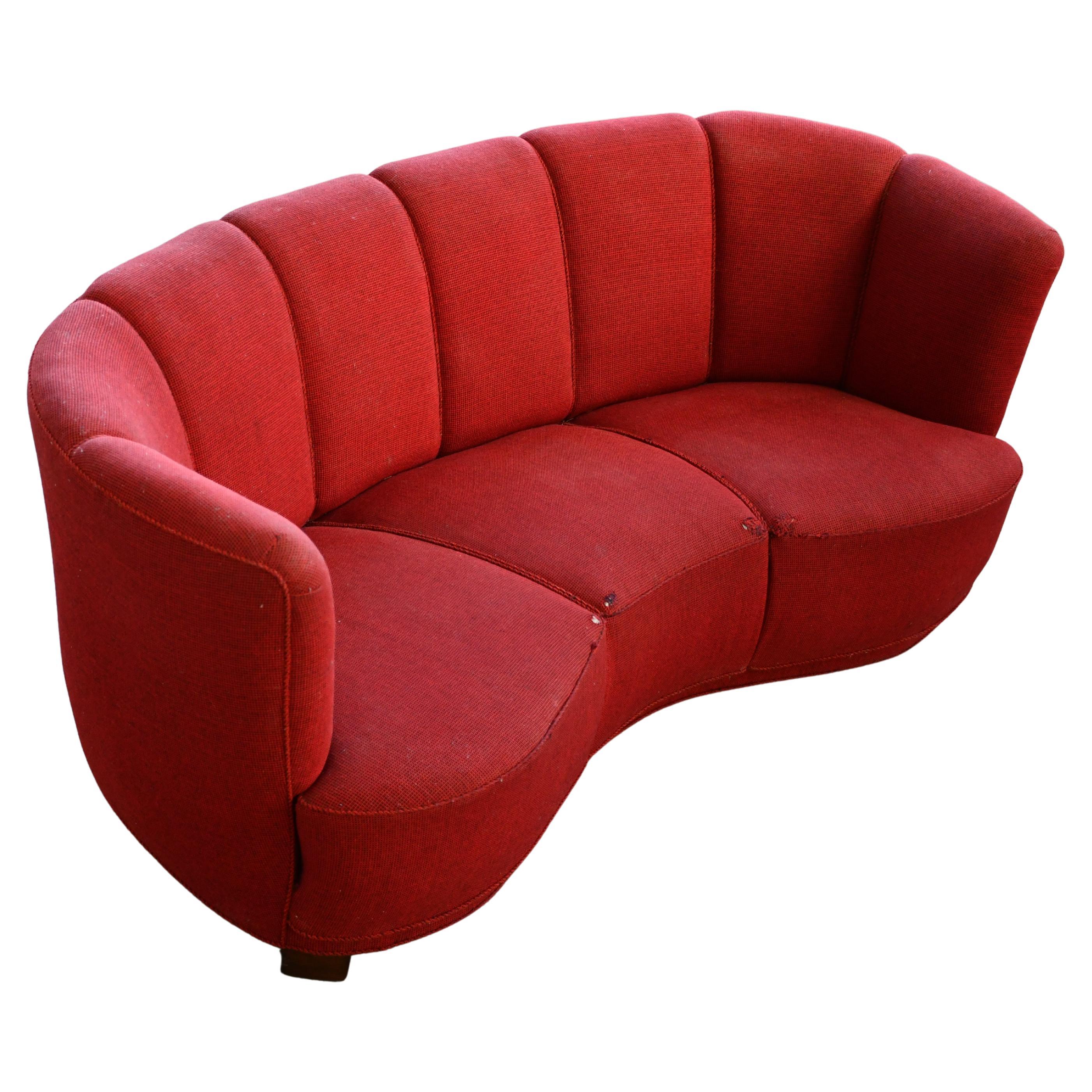 Canapé moderne de style « Mid-Century » en forme de banane, Beeche et laine, Danemark, années 1940 en vente