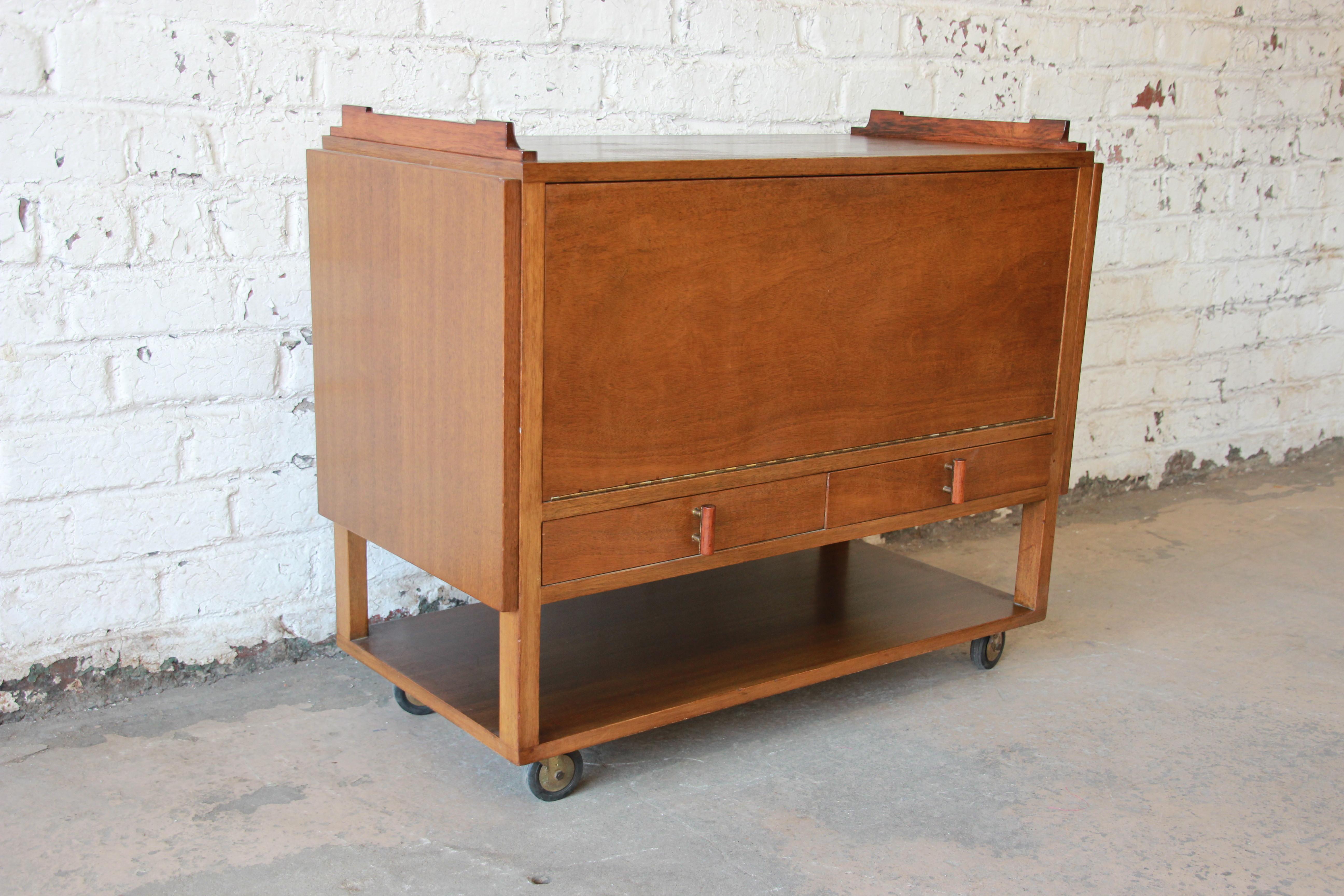 Mid-Century Modern Bar Cart by Wormley for Dunbar In Good Condition In South Bend, IN