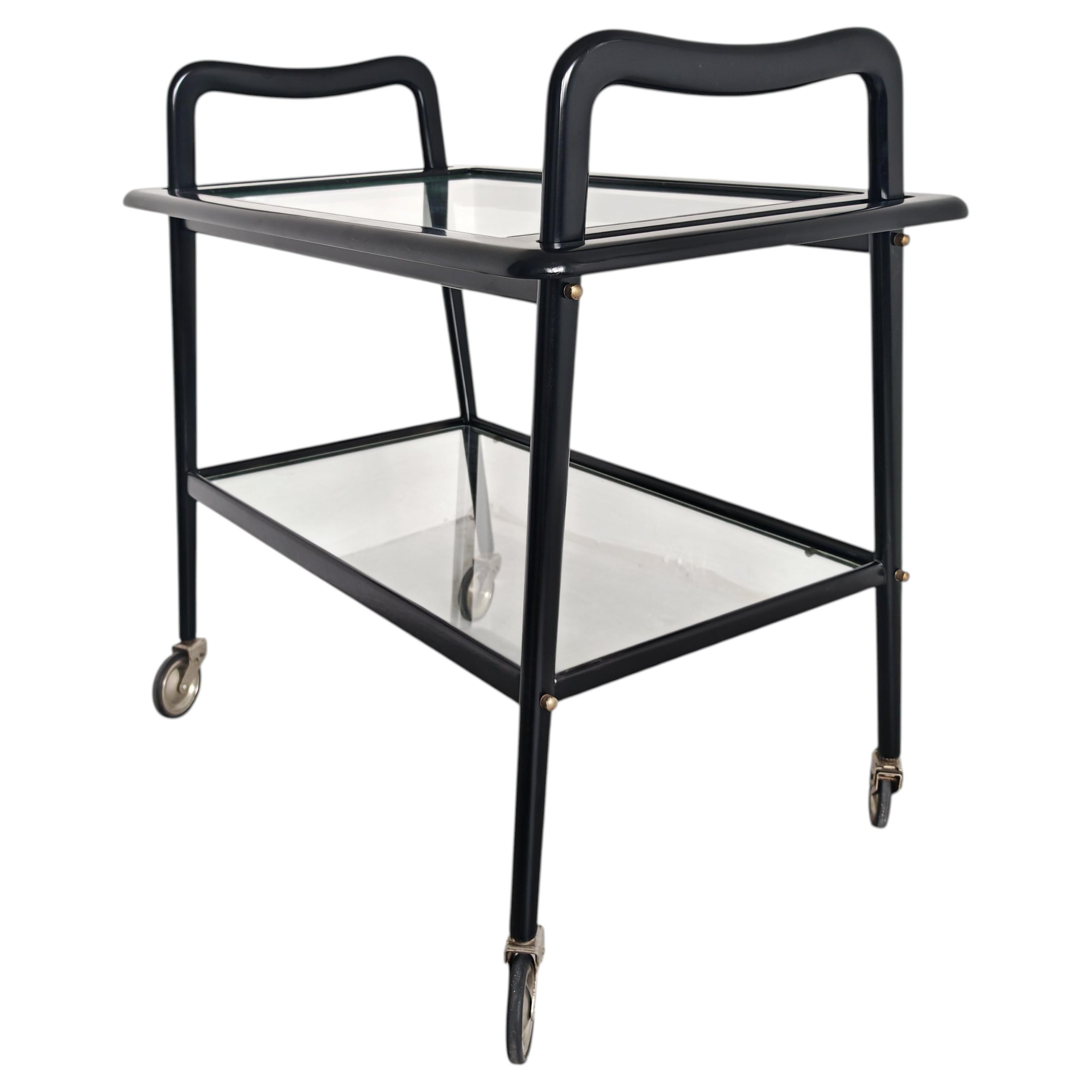 Mid Century Modern Bar Cart in black lacquer by Ico Parisi, Italy 1950s