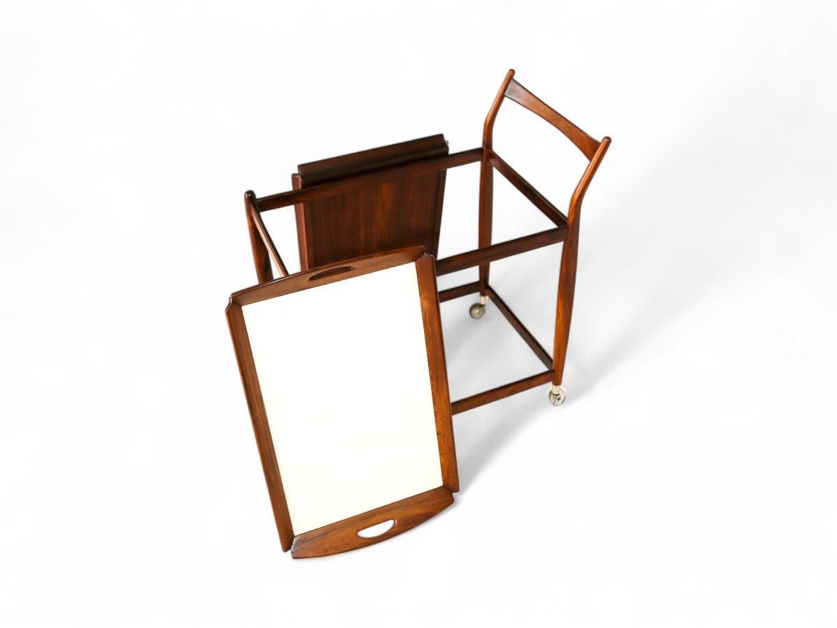 Mid-Century Modern Bar Cart in Hardwood & White Shelves, Sergio Rodrigues, 1960s For Sale 2