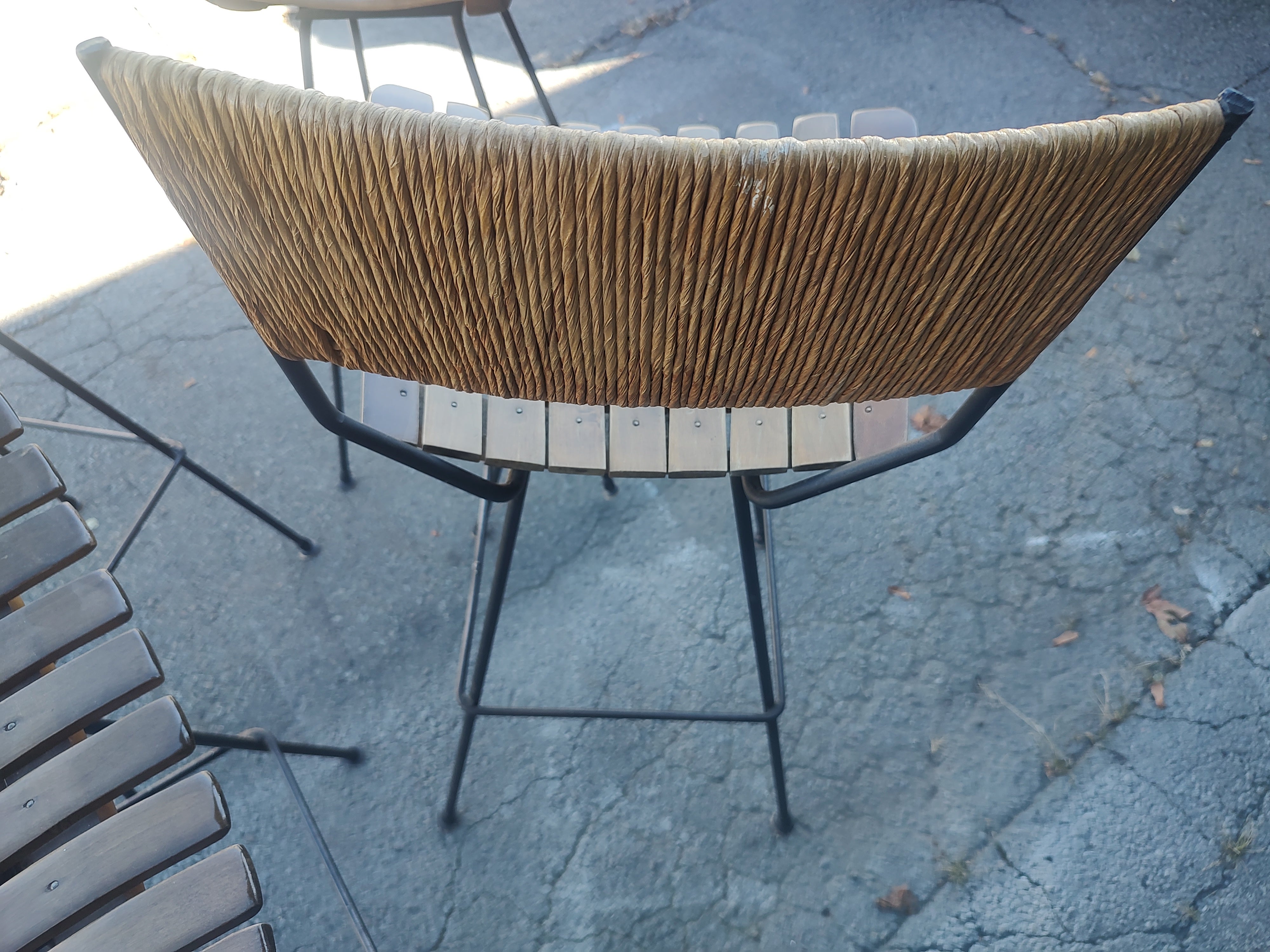 Mid Century Modern Bar & Counter Stools w Raffia & Maple & Iron - Arthur Umanoff In Good Condition In Port Jervis, NY