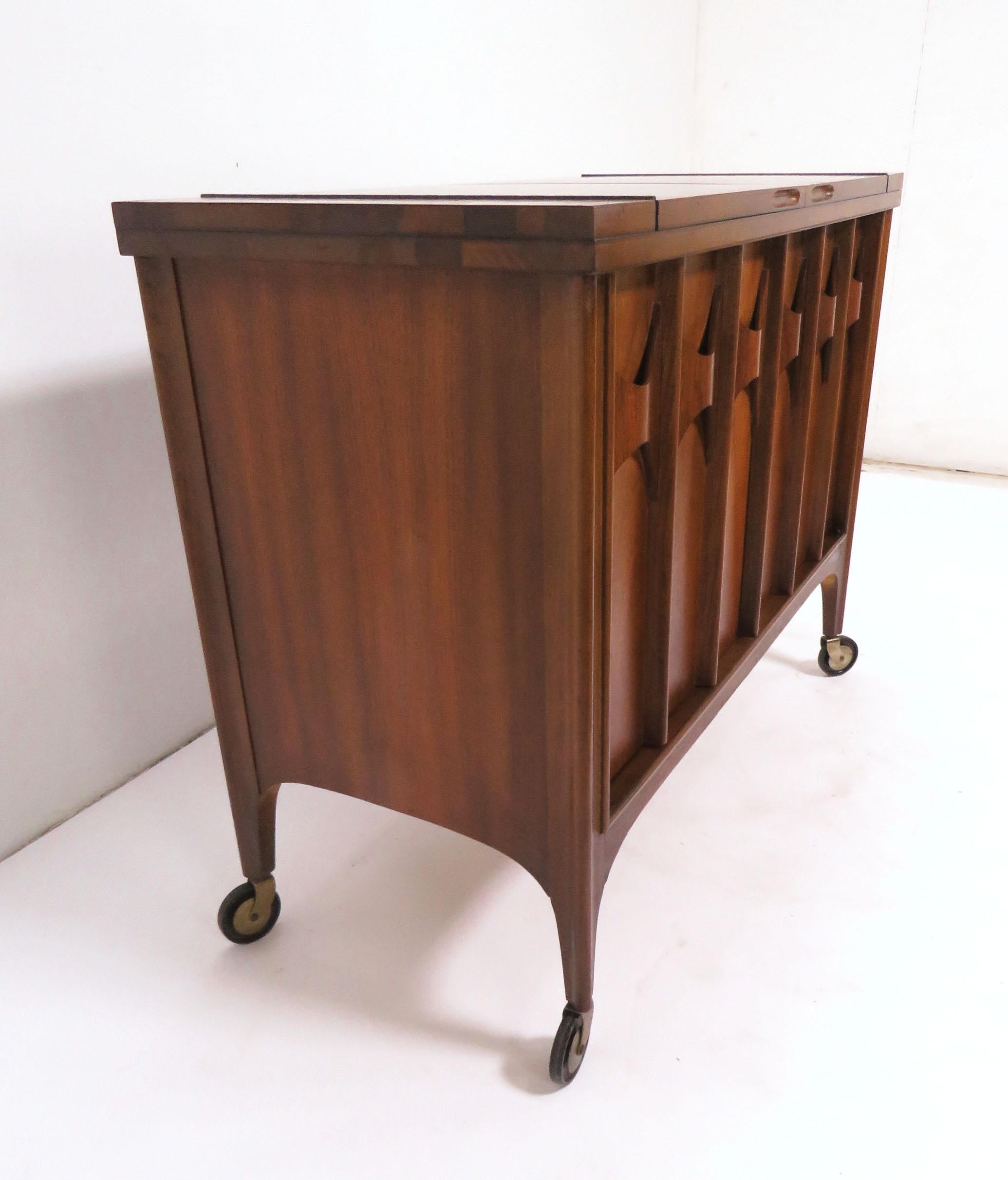 Laminate Mid-Century Modern Bar / Drinks Serving Cart with Expandable Top by Kent Coffey