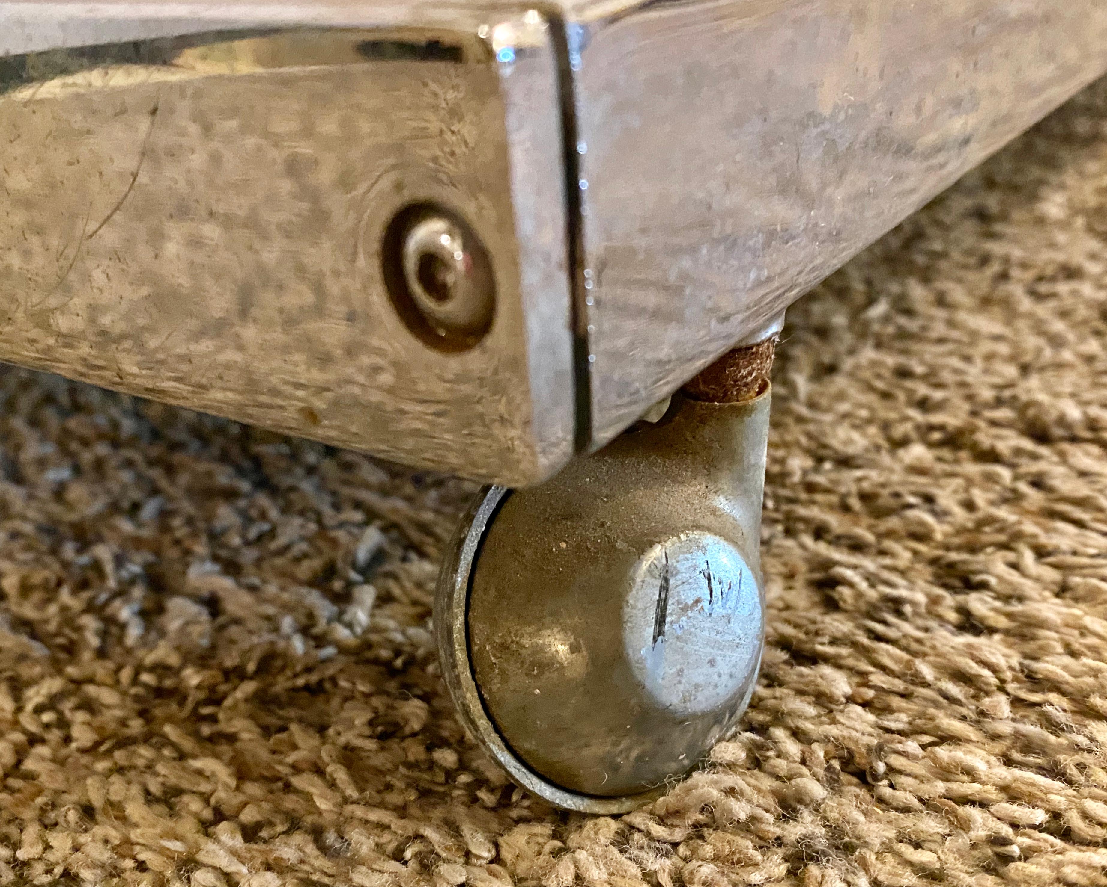 Mid-Century Modern Bar or Serving Cart, Rosewood & Chrome on Casters For Sale 4