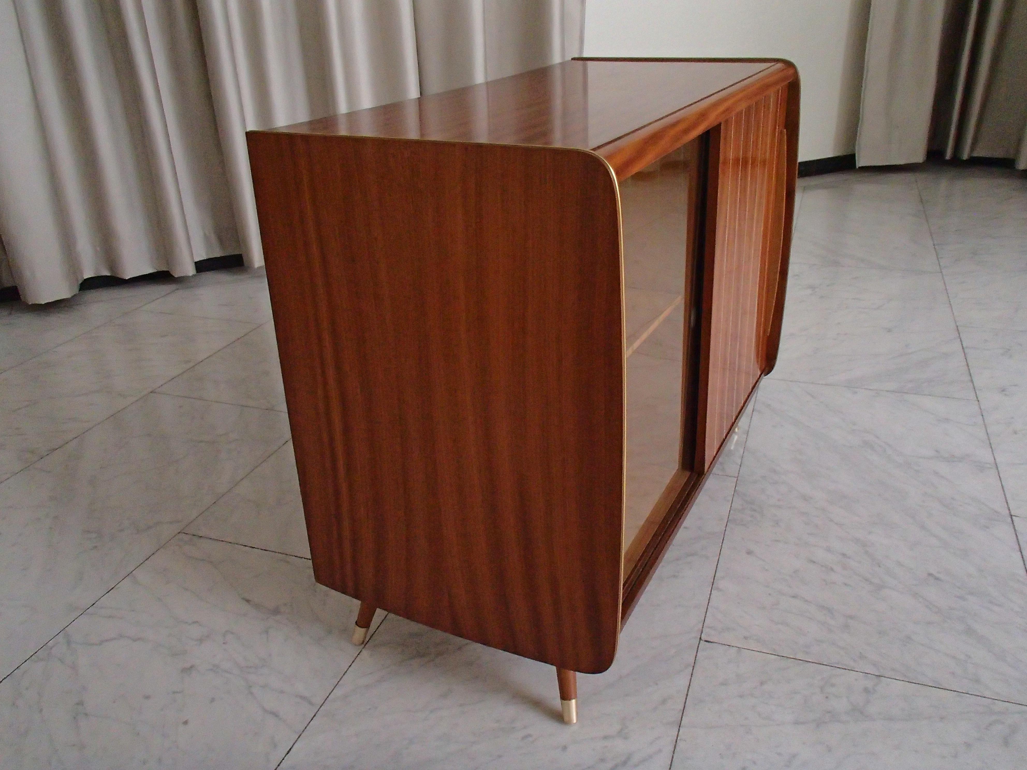 Mid Century Modern Bar or Vitrine with 2 Sliding Doors For Sale 3