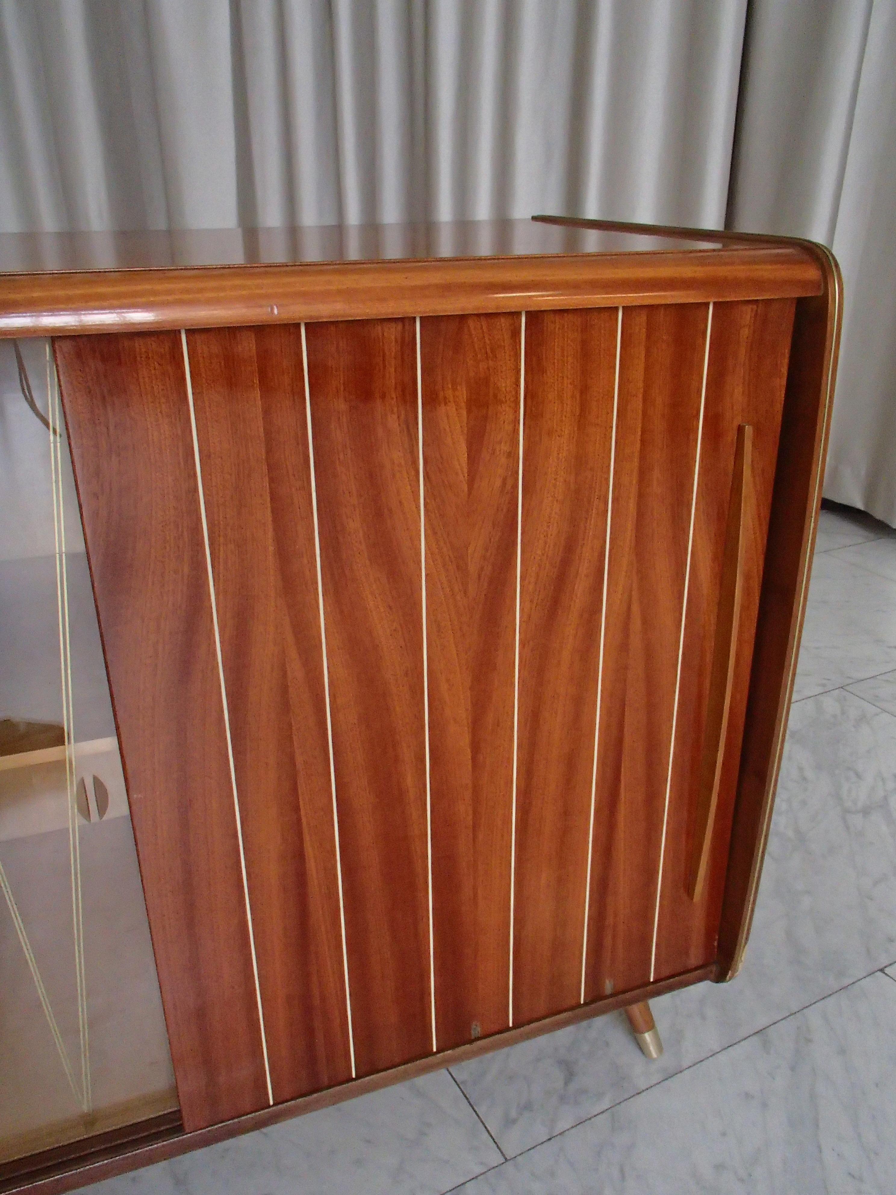 Mid-20th Century Mid Century Modern Bar or Vitrine with 2 Sliding Doors For Sale