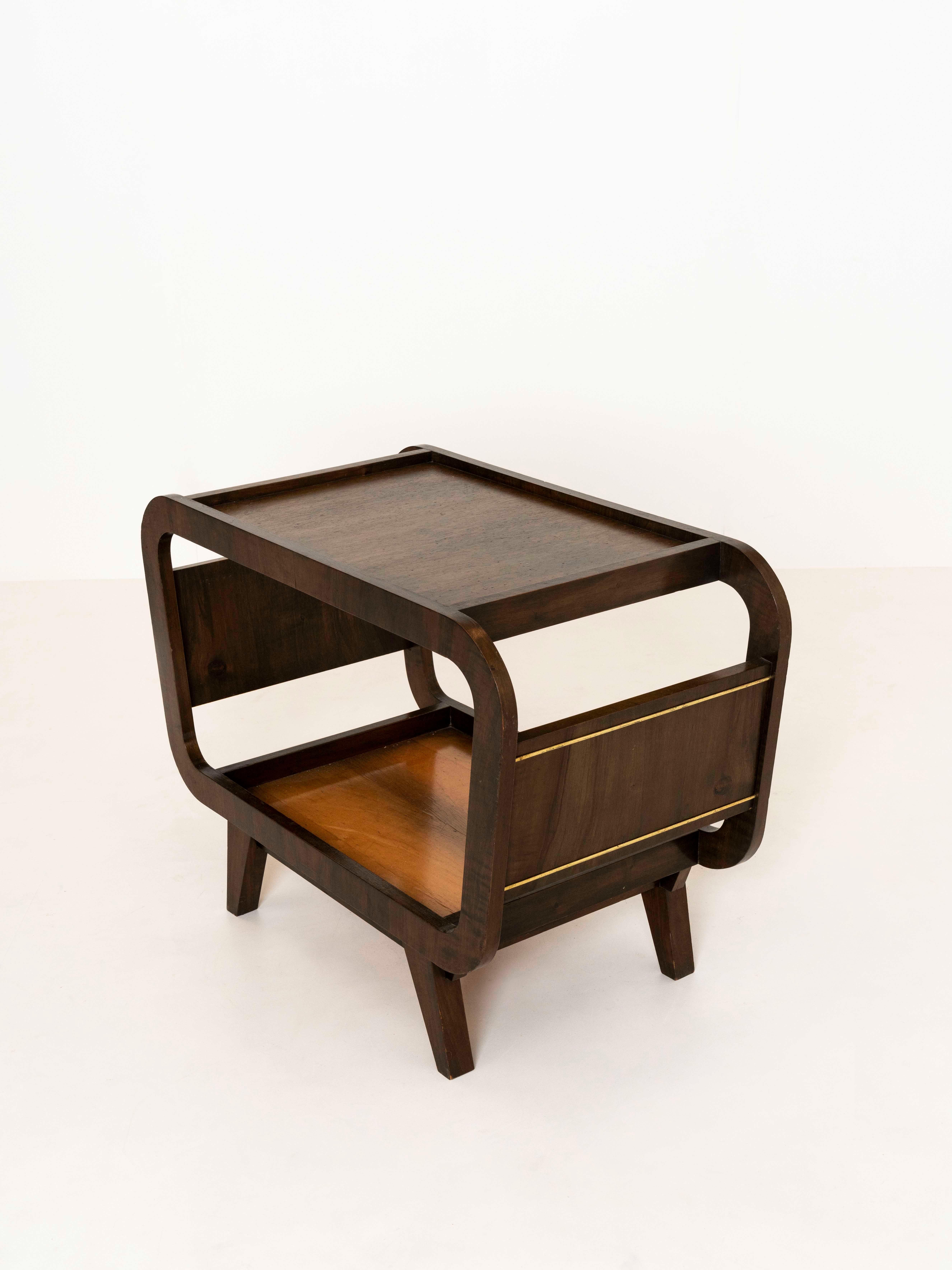Mid-Century Modern Bar Table in Wood and Brass In Good Condition In Hellouw, NL