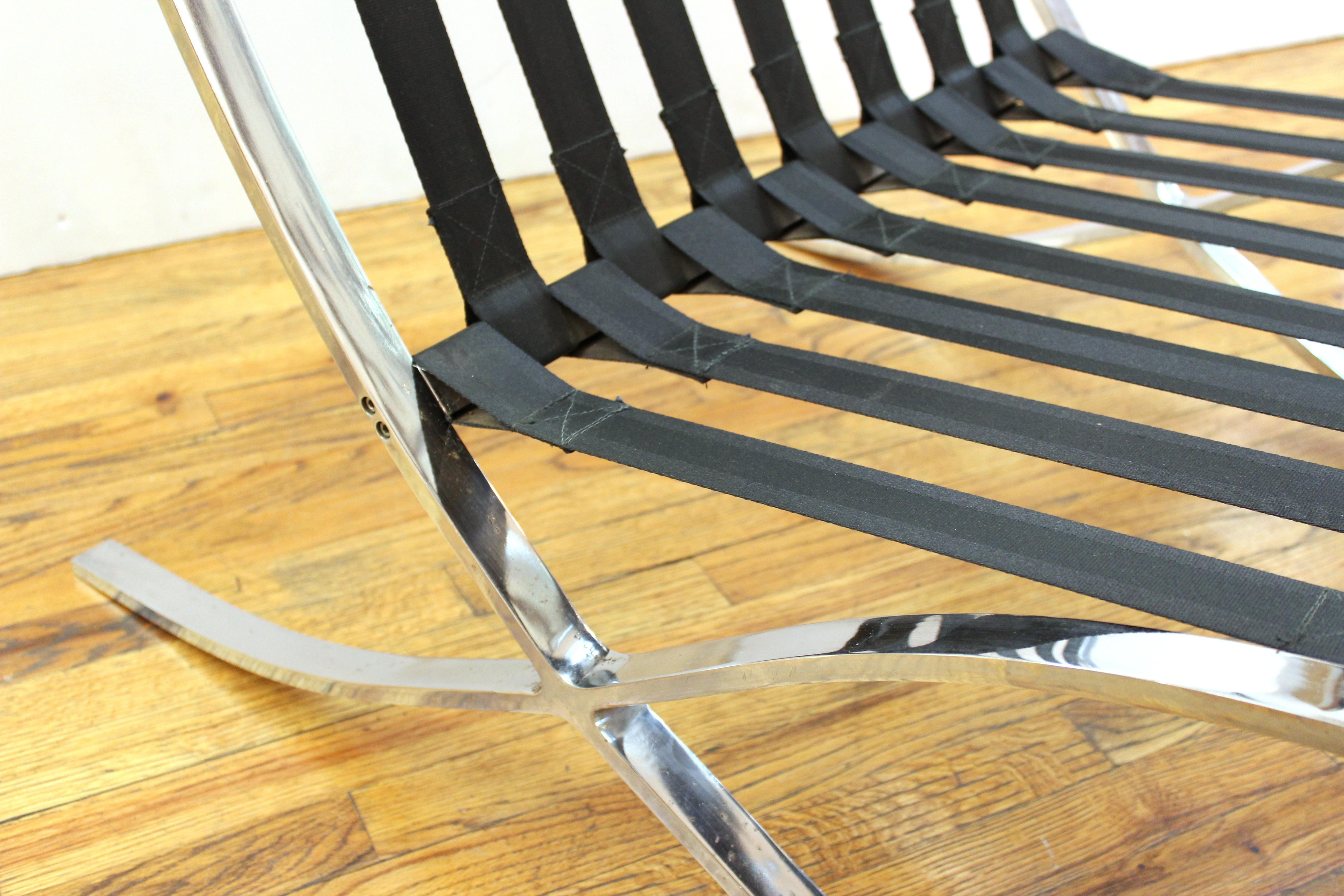 Mid-Century Modern 'Barcelona' Lounge Chair 1