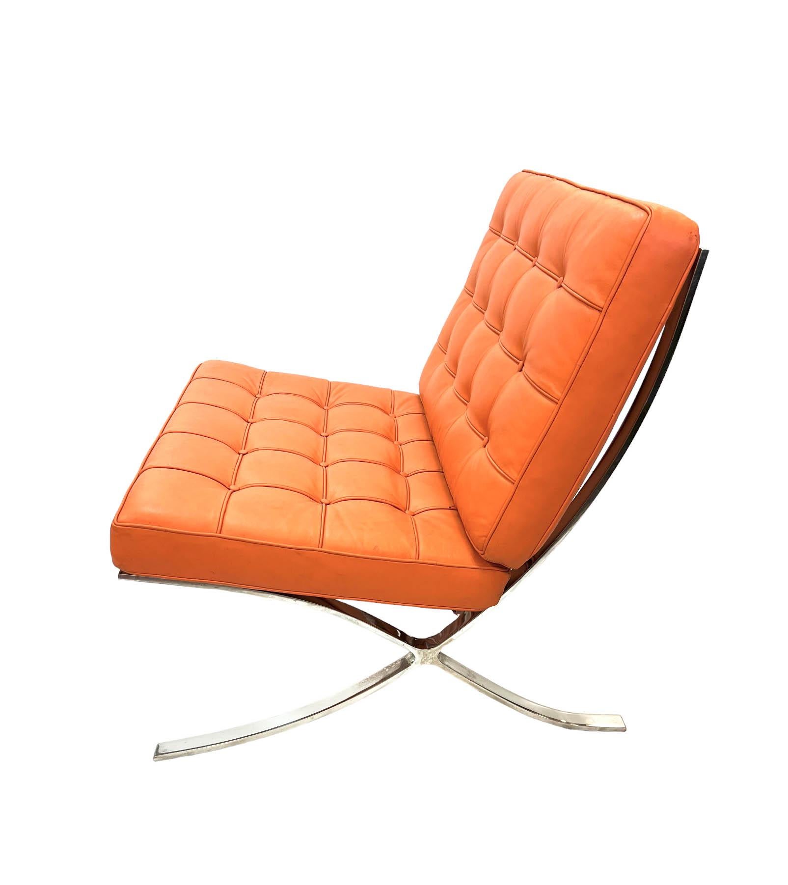 Late 20th Century Mid-Century Modern 'Barcelona' Lounge Chair
