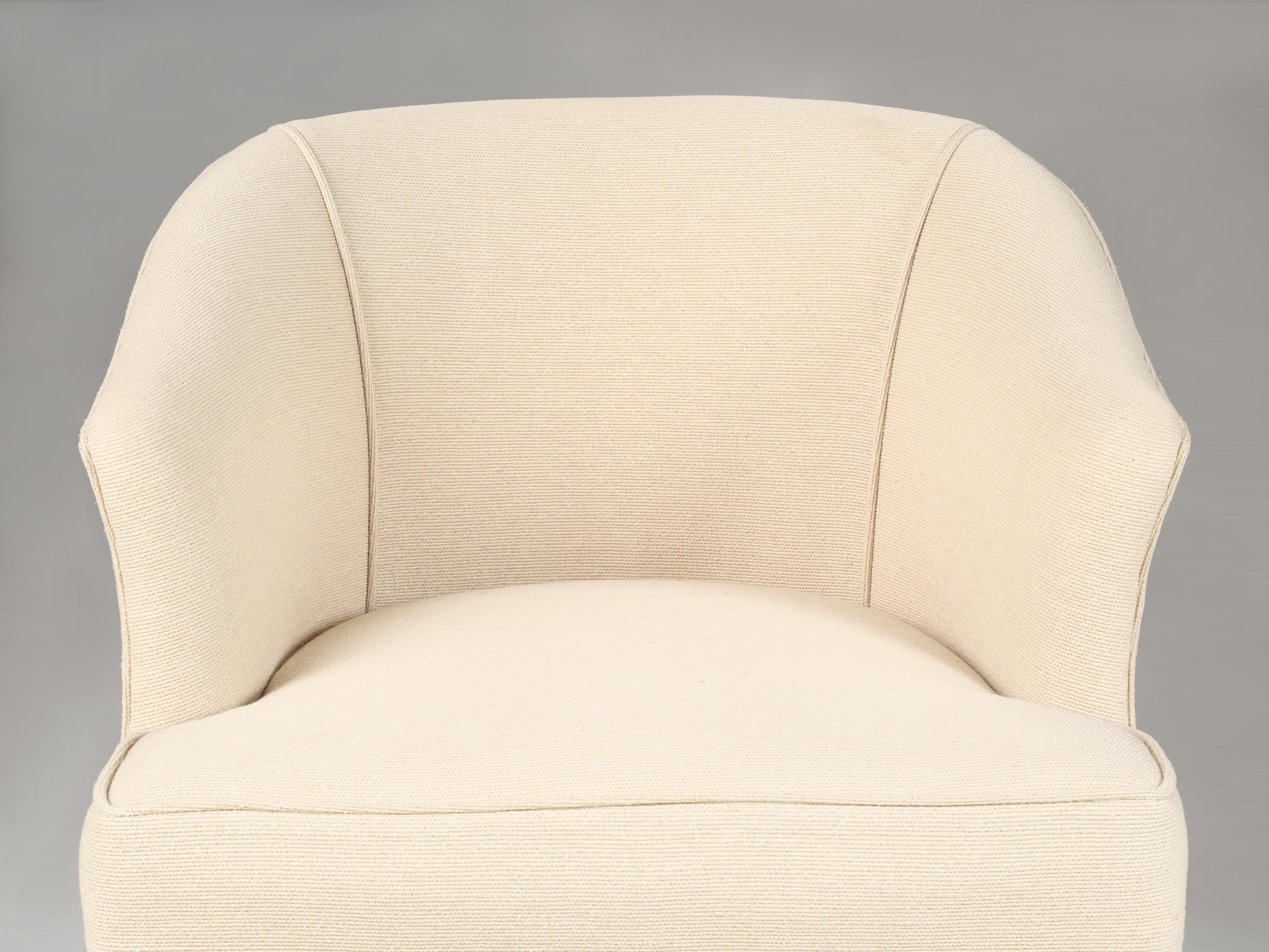 Mid-Century Modern Barrel-Back Chair by Dunbar American Made Quality Furniture (Handgefertigt) im Angebot