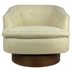 Mid Century Modern Barrel Back Club Chair with Swivel Base