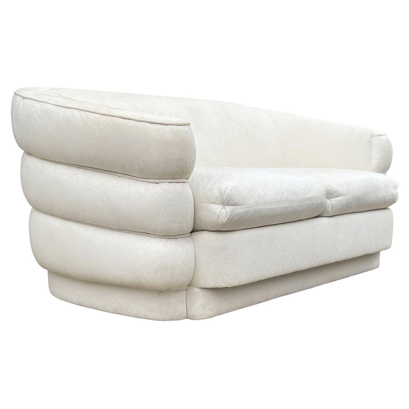 Canapé Loveseat à dossier arrondi de forme Art Déco par Weiman, style mi-siècle moderne en vente