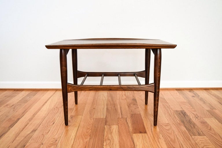 MidCentury Modern Bassett Artisan Walnut Wood End Table at 1stDibs