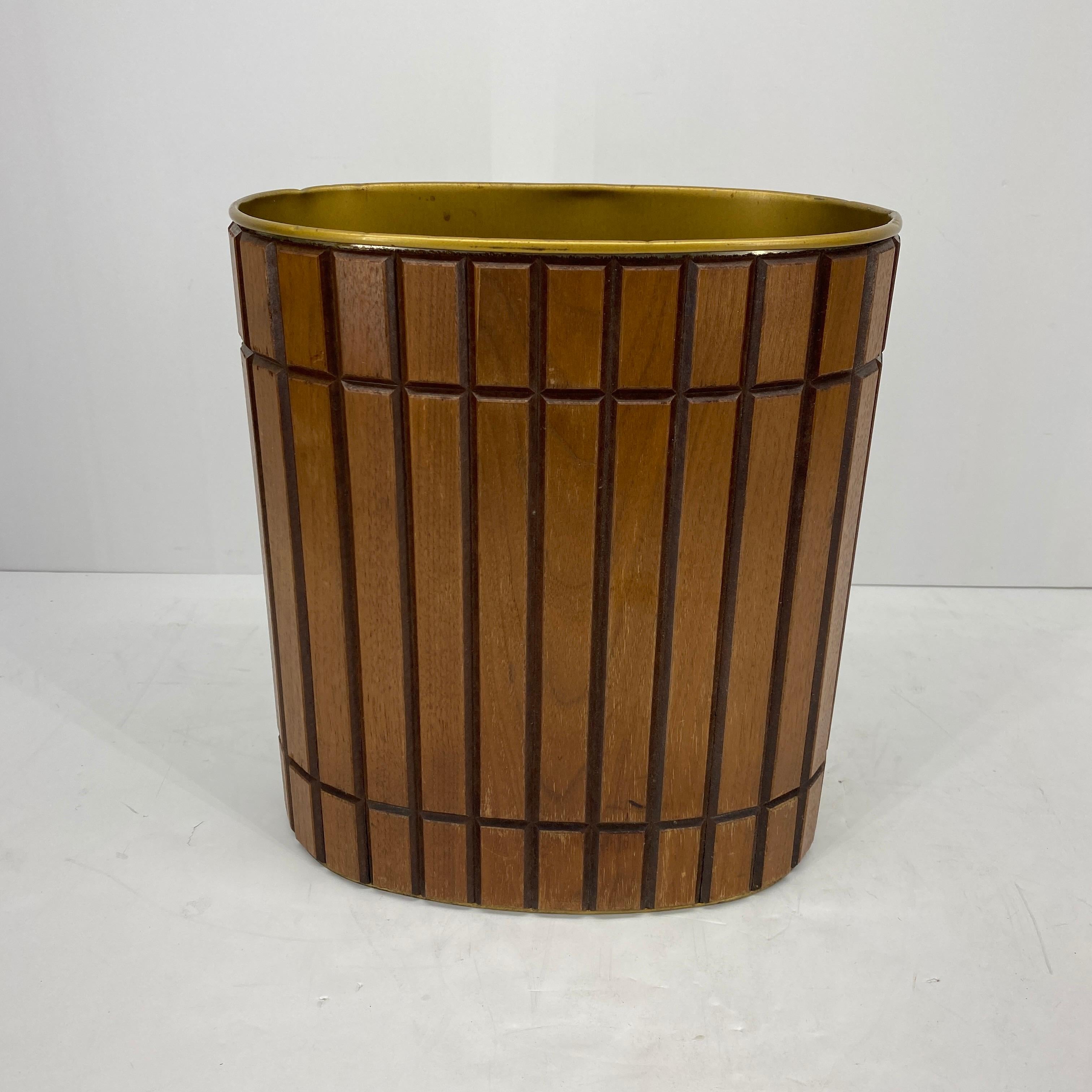 Mid-Century Modern Walnut Bathroom Hamper and Wastebasket Set, Circa 1960's 6