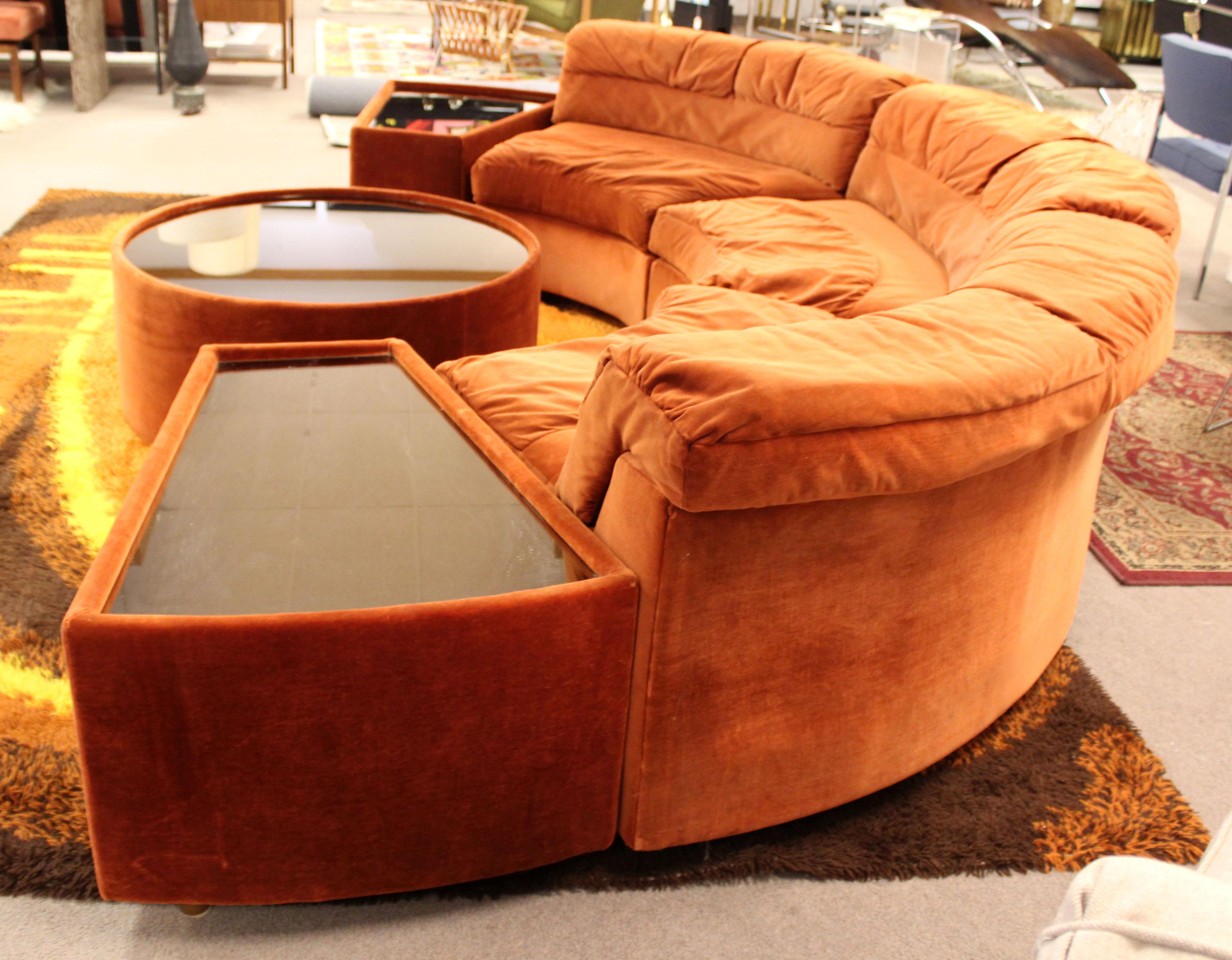 Mid-Century Modern Baughman Curved Sectional Sofa & Side Coffee Table Set, 1970s In Good Condition In Keego Harbor, MI