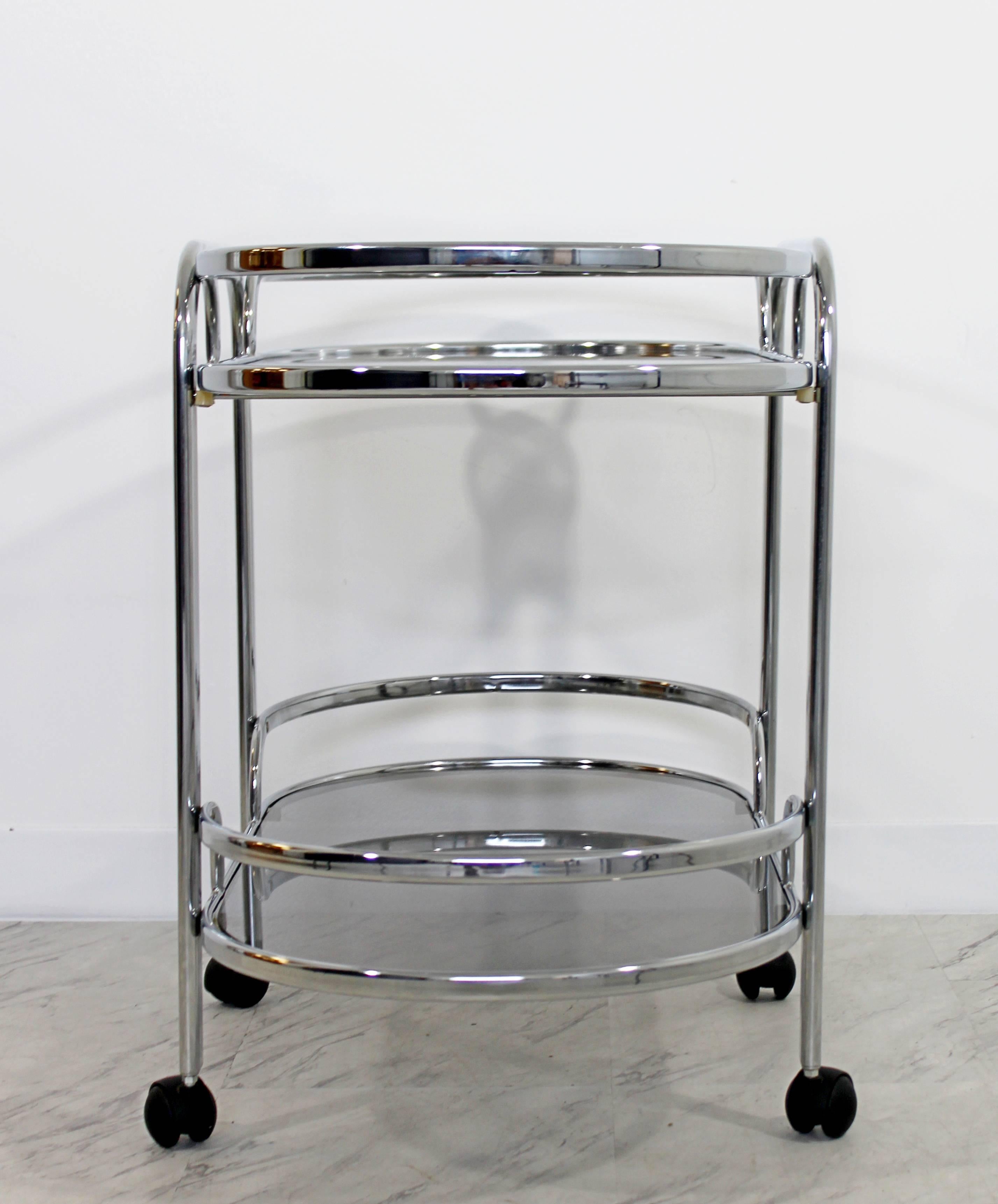 Mid-Century Modern Baughman for DIA Chrome & Smoked Glass Bar Serving Cart 1970s In Good Condition In Keego Harbor, MI