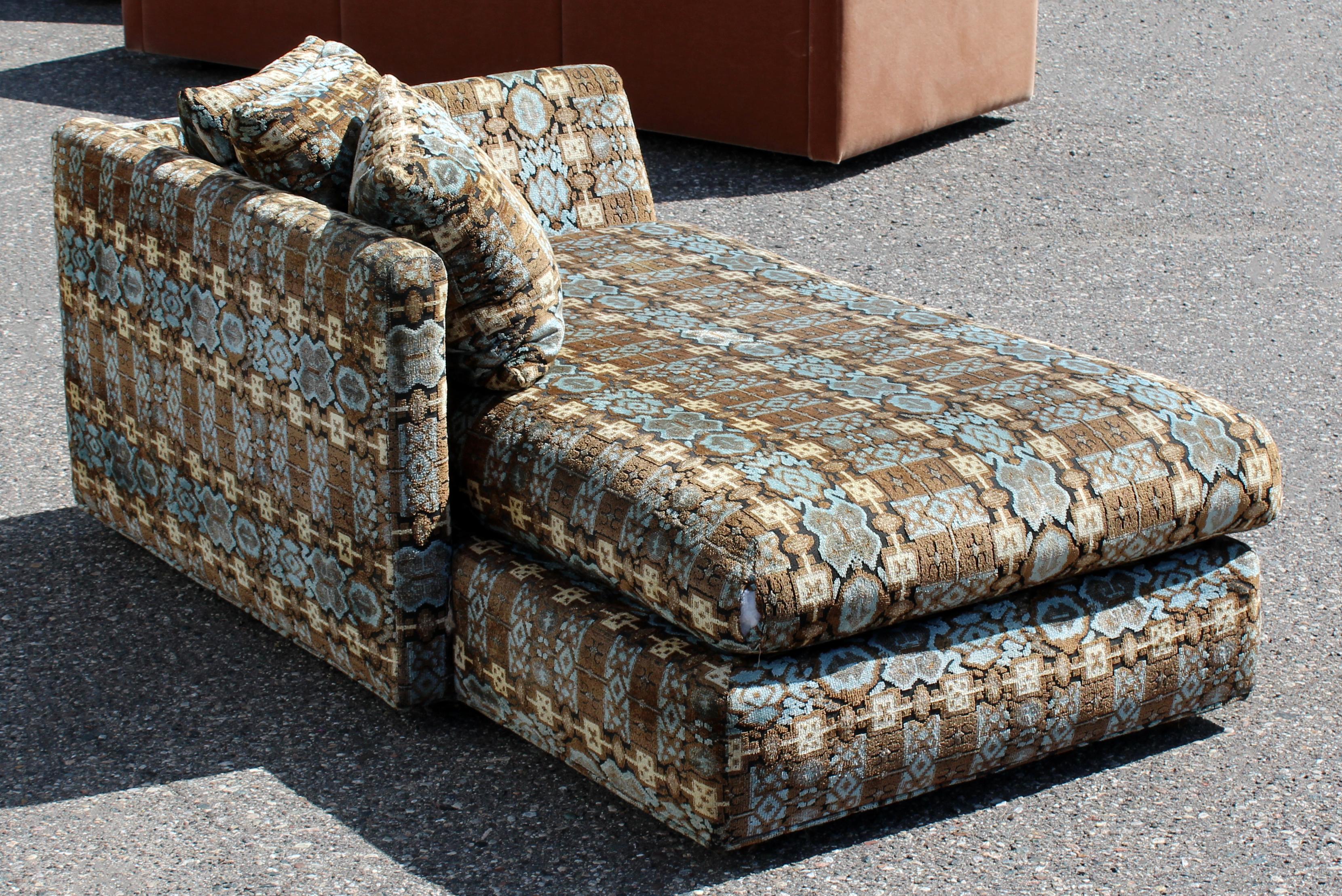 Mid-Century Modern Baughman Lenor Larsen Style Chaise Lounge Chair Loveseat In Good Condition In Keego Harbor, MI